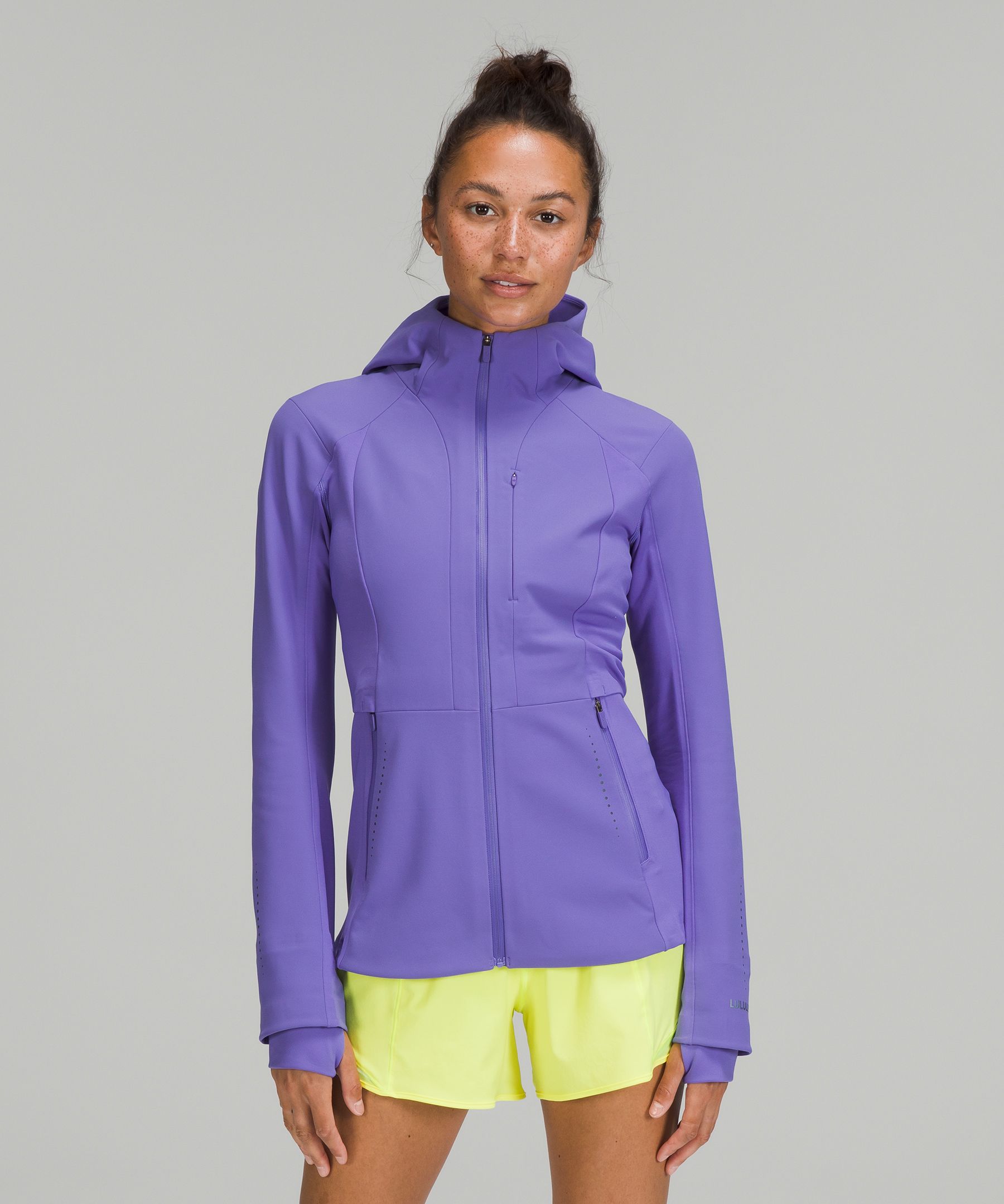 https://images.lululemon.com/is/image/lululemon/LW4BOHS_052878_1?size=1600,1600