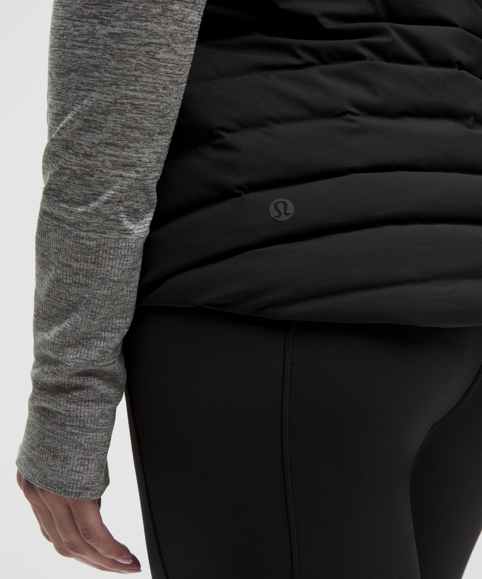 Женский пуховый жилет Lululemon Pack It Down — фото 6