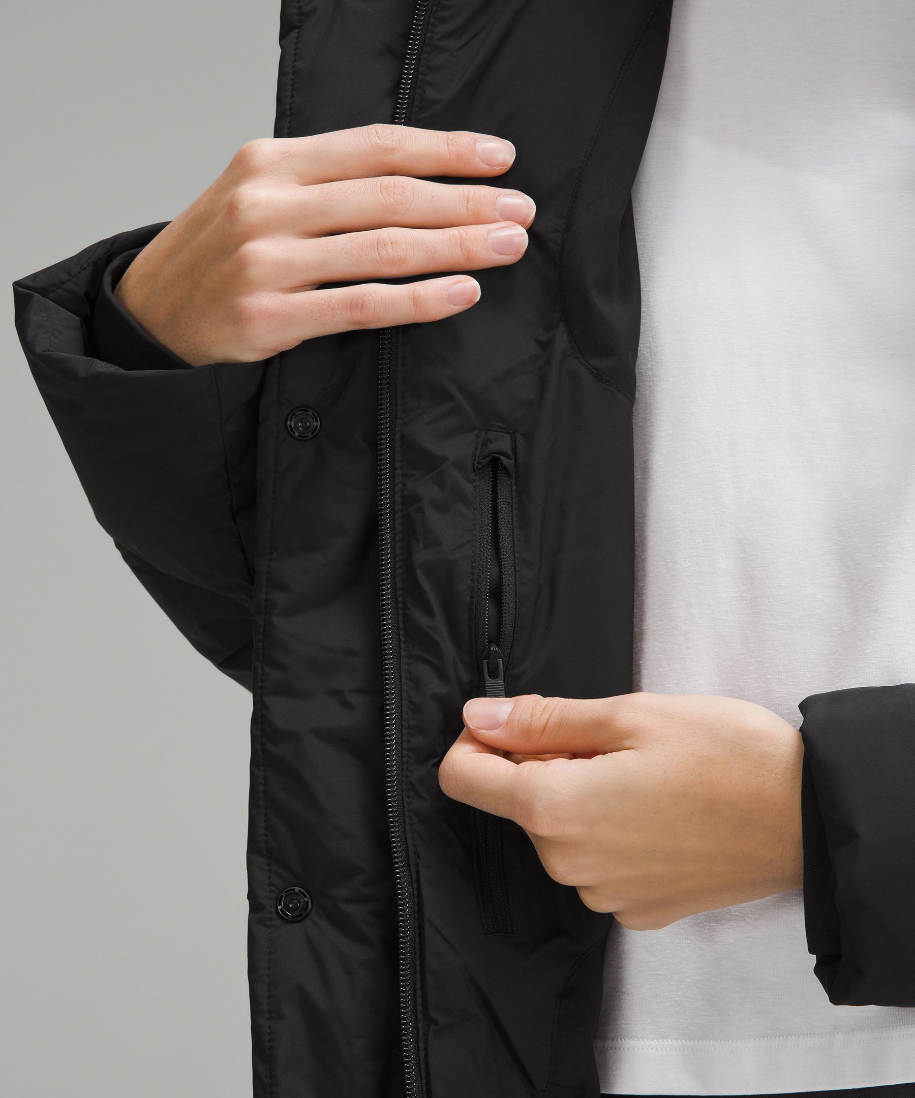 Lululemon black sale puffer jacket