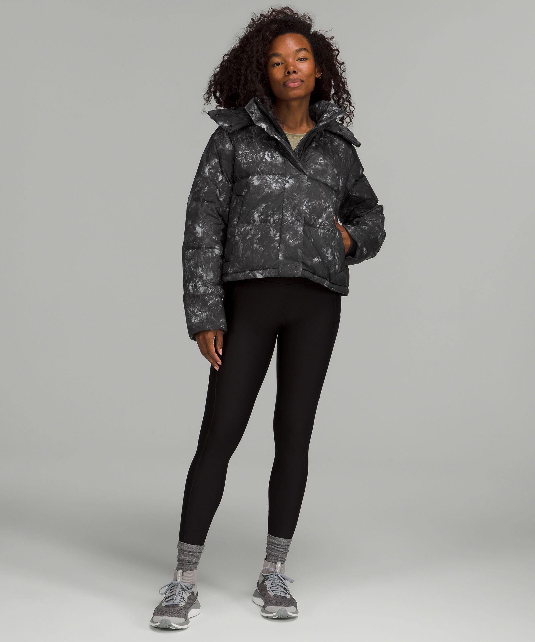 Lululemon Wunder Puff Cropped Jacket Review 