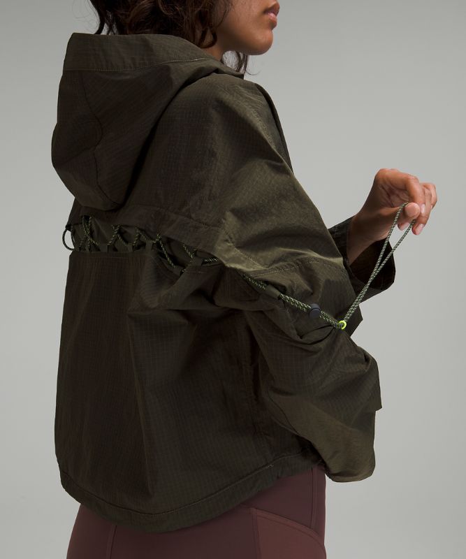 Cinch-Back Half-Zip Hiking Pullover *Online Only