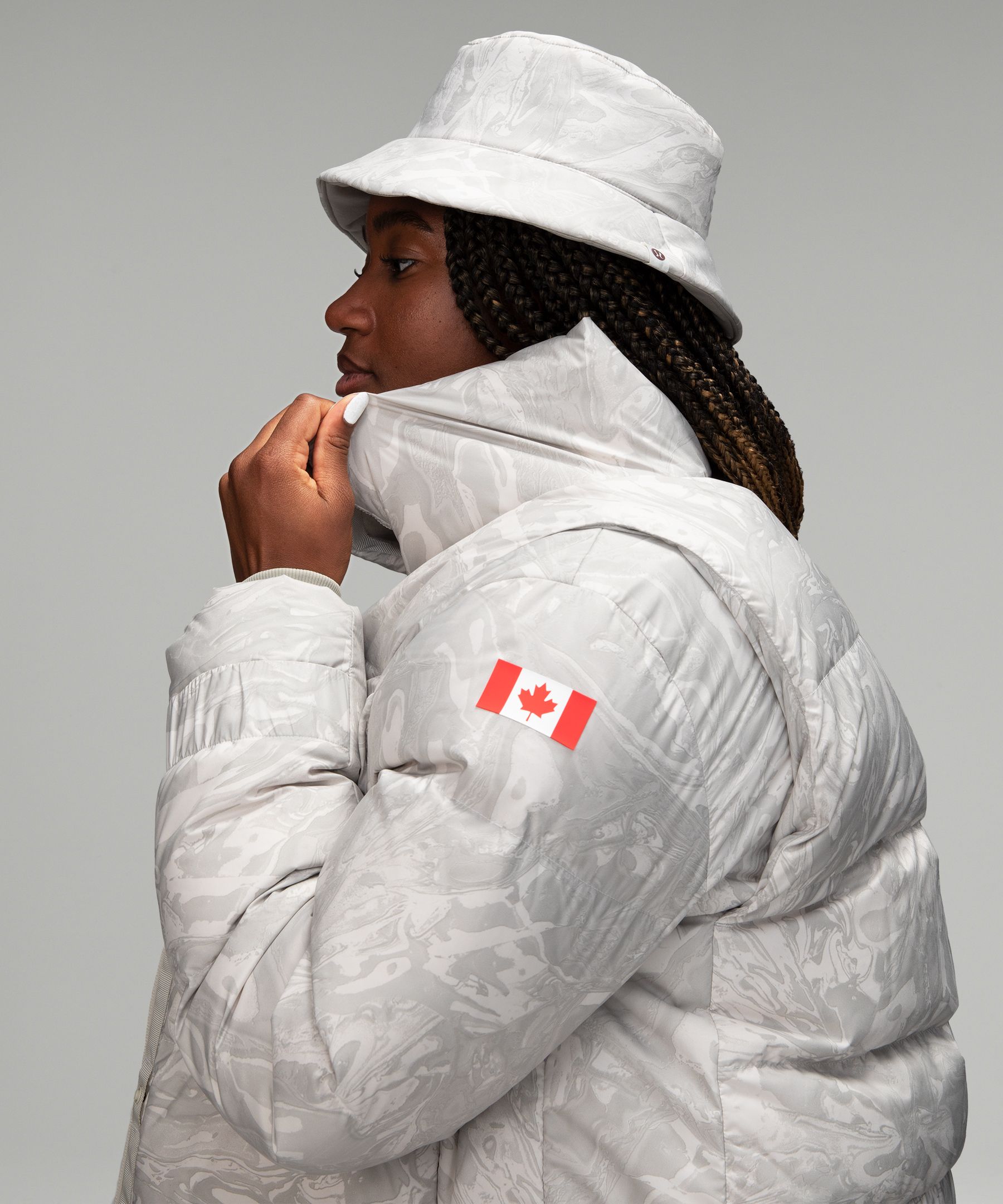 Team Canada 22 Women's Down Jacket *COC Logo | Women's Coats 