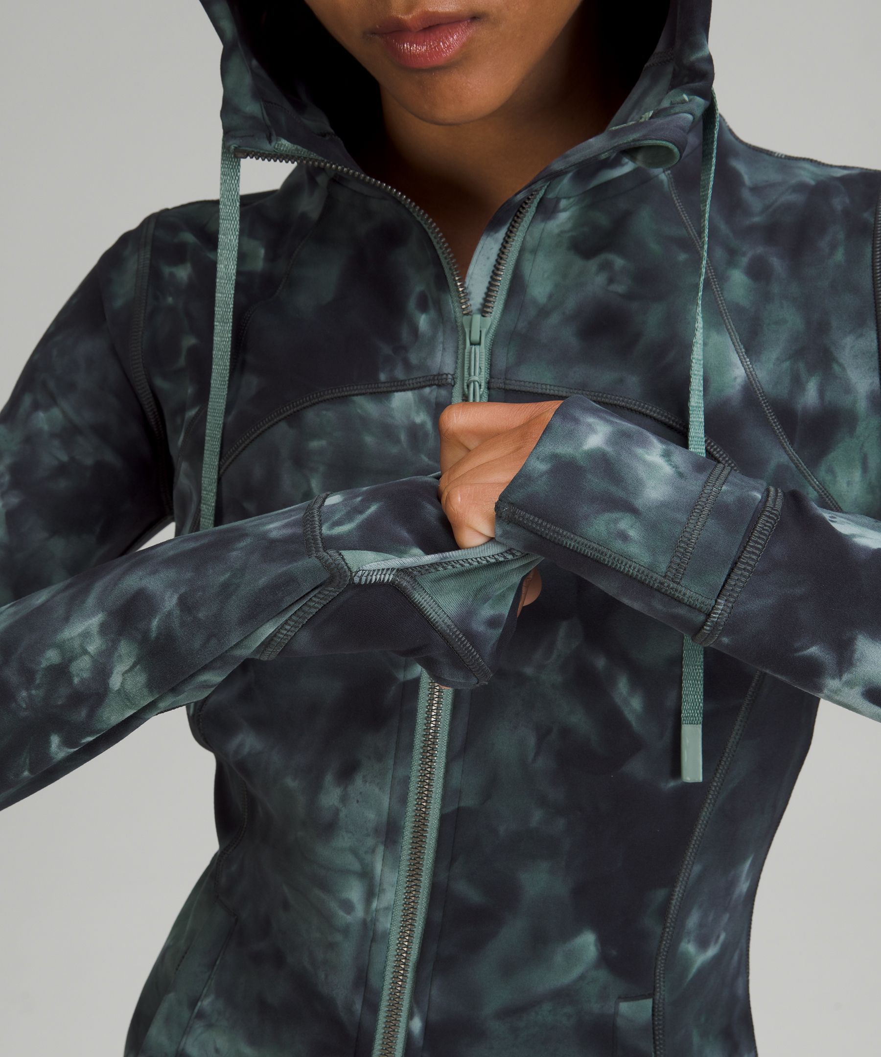 LW4BWZS_054204_6?size=1600,1600