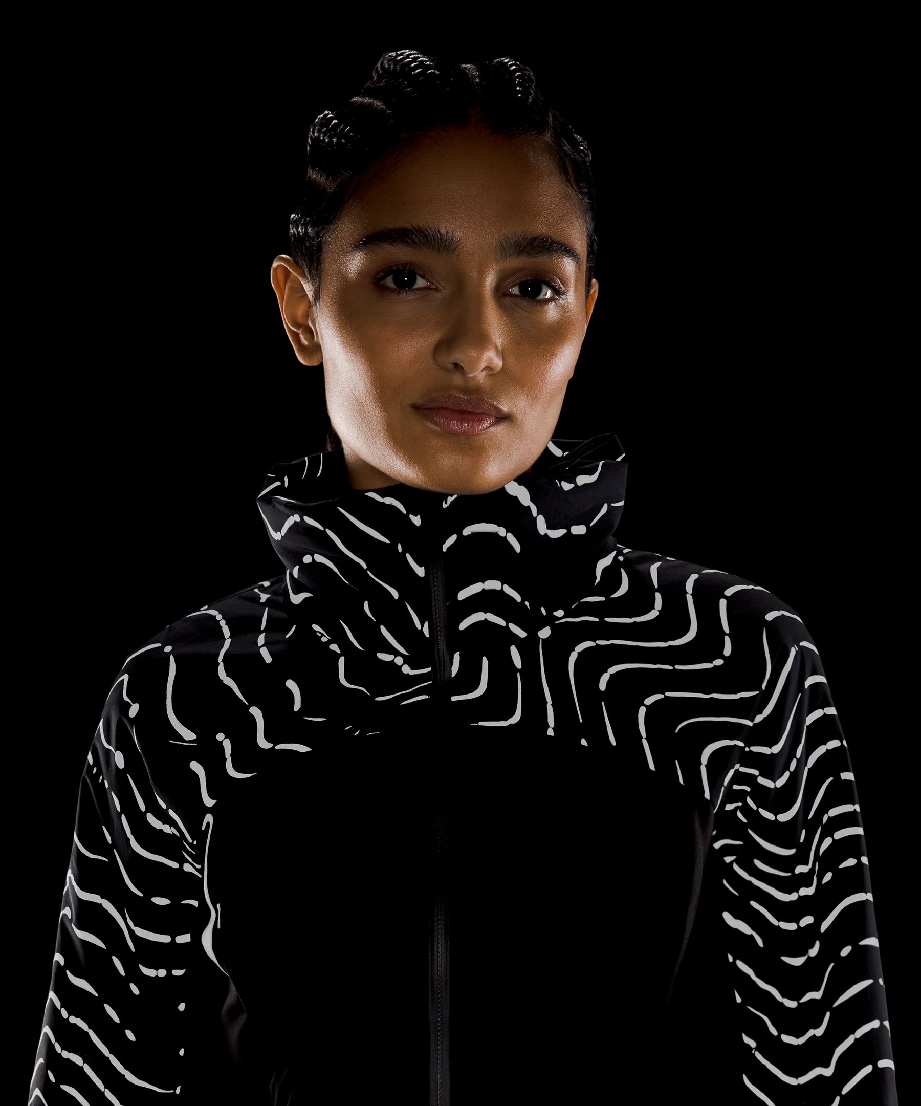 Reflective jacket running discount womens