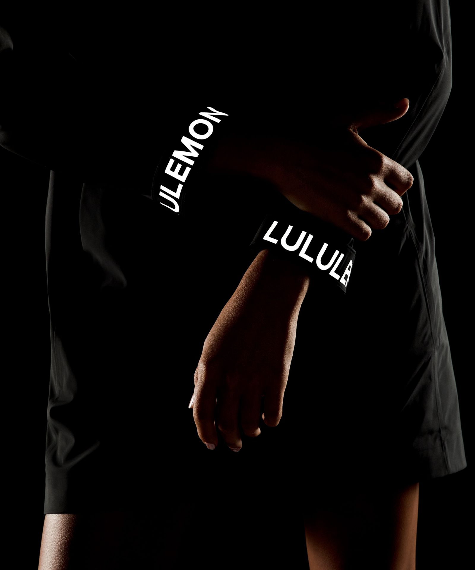 Женская утеплённая куртка Lululemon Rain Rebel — фото 9