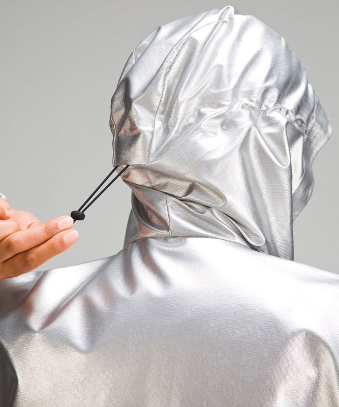 lululemon lab Veste à capuche métalisée pour femmes