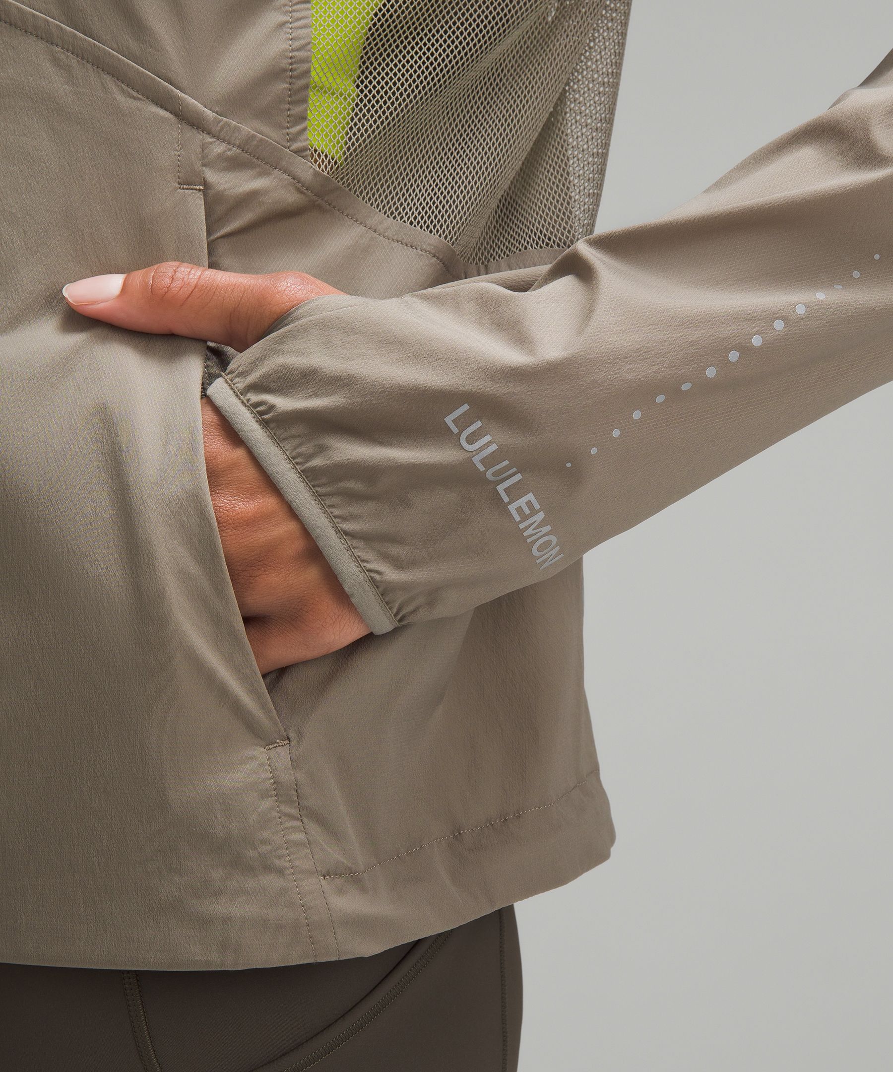 Classic-Fit Ventilated Running Jacket
