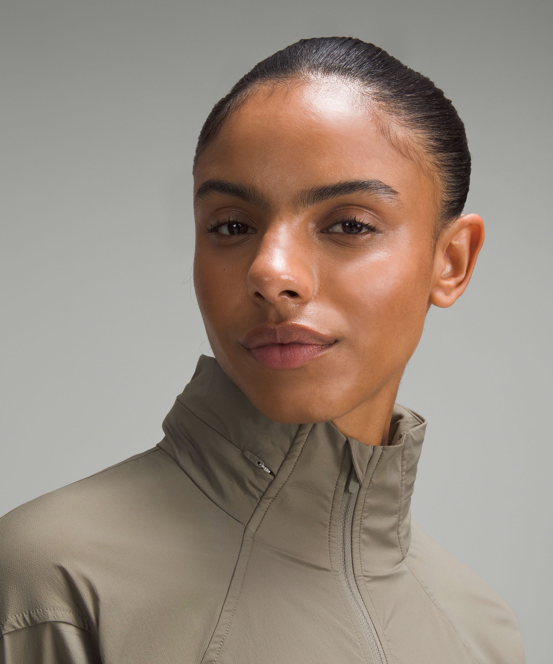 Classic-Fit Ventilated Running Jacket