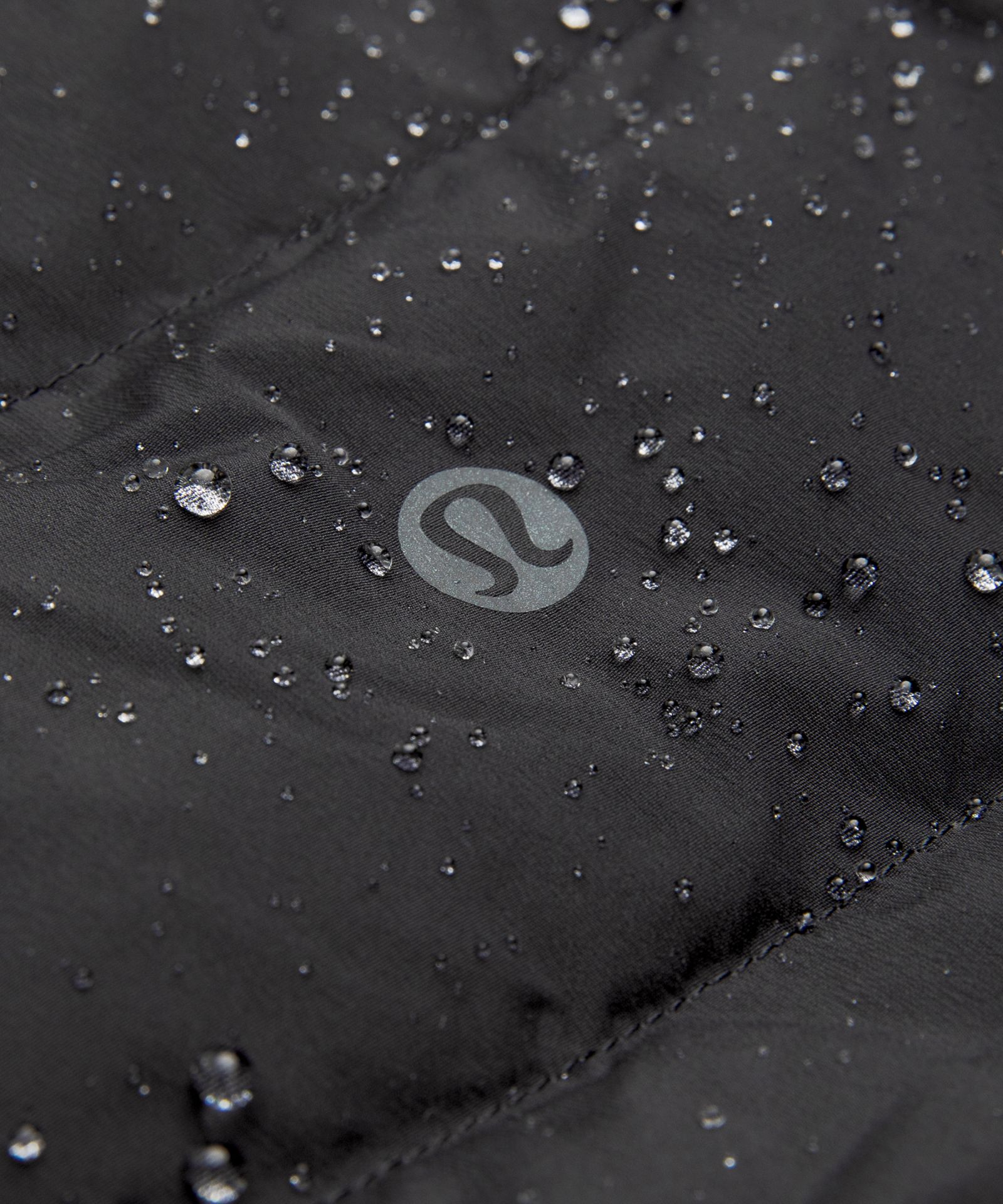 Женская пуховая куртка Lululemon Down for It All — фото 10