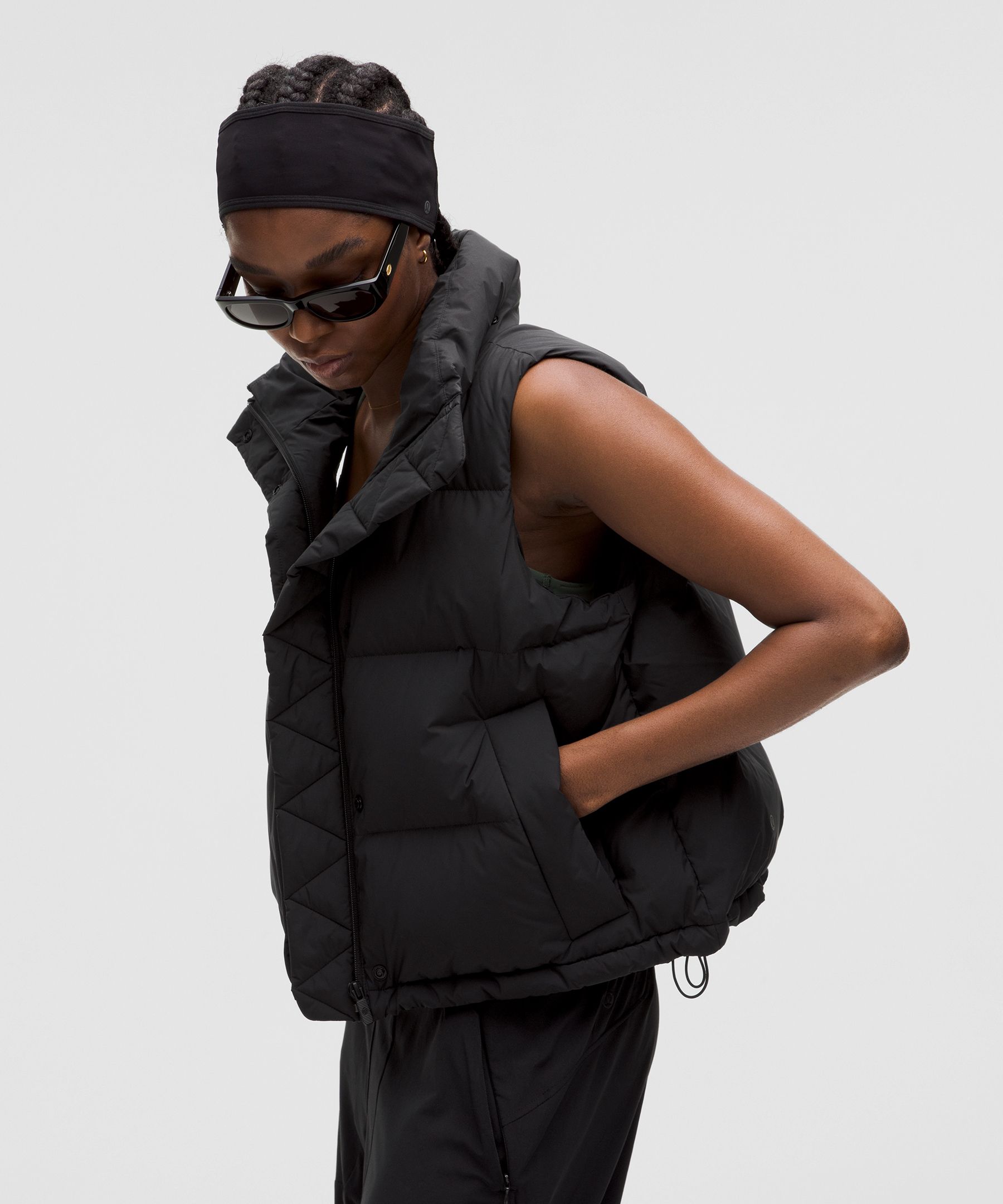 Black peach skin hooded puffer online jacket