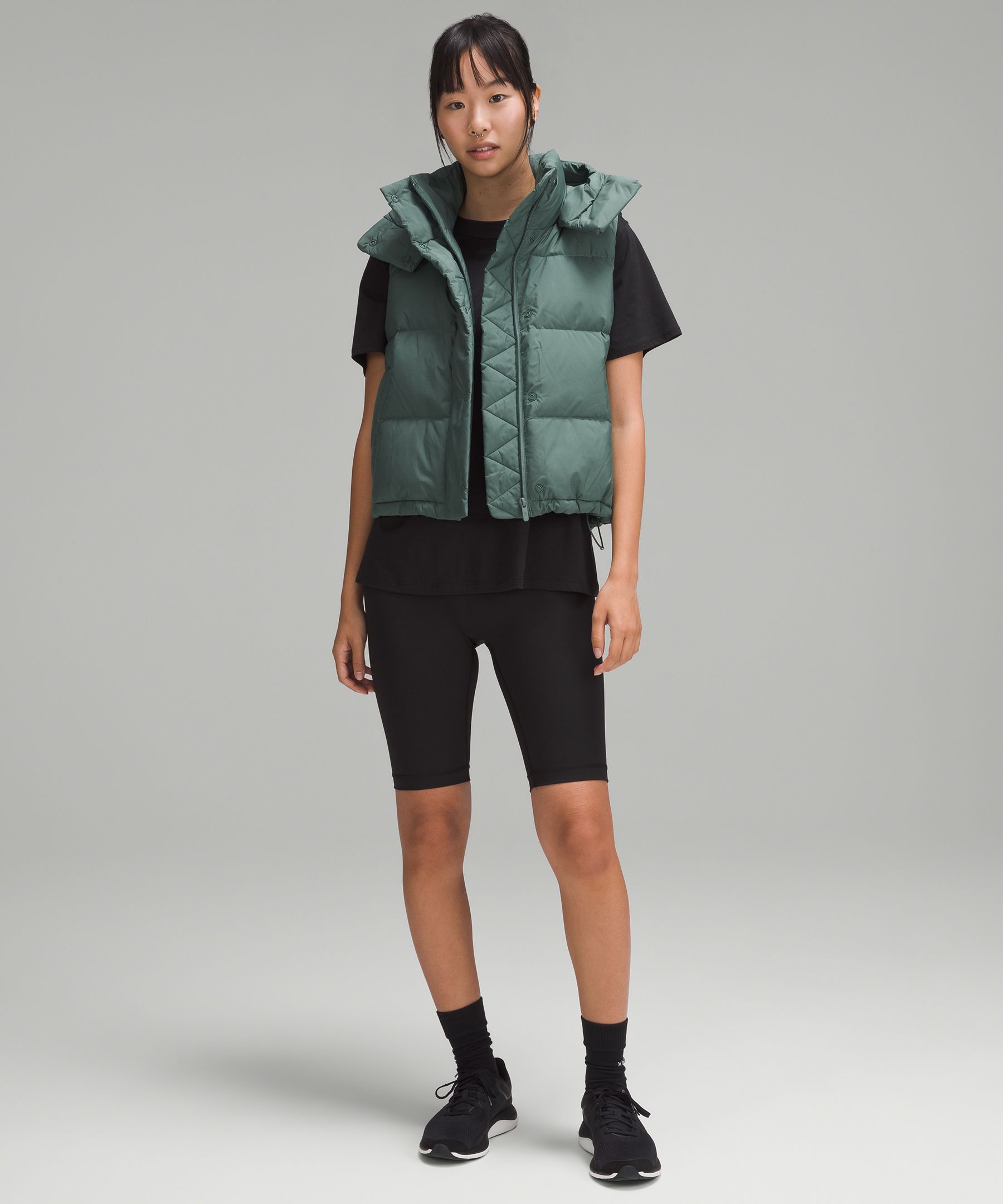 SONIC PINK Wunder Puff Cropped Vest and Jacket - just dropped in NZ/AUS!!!  : r/lululemon