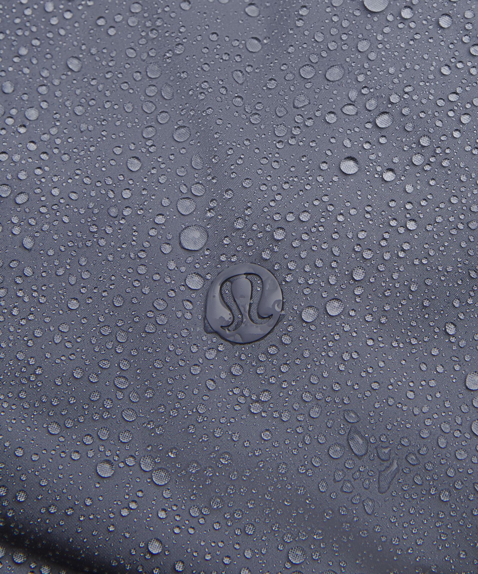 Женский пуховый жилет Lululemon Wunder Puff 600 укороченный — фото 9