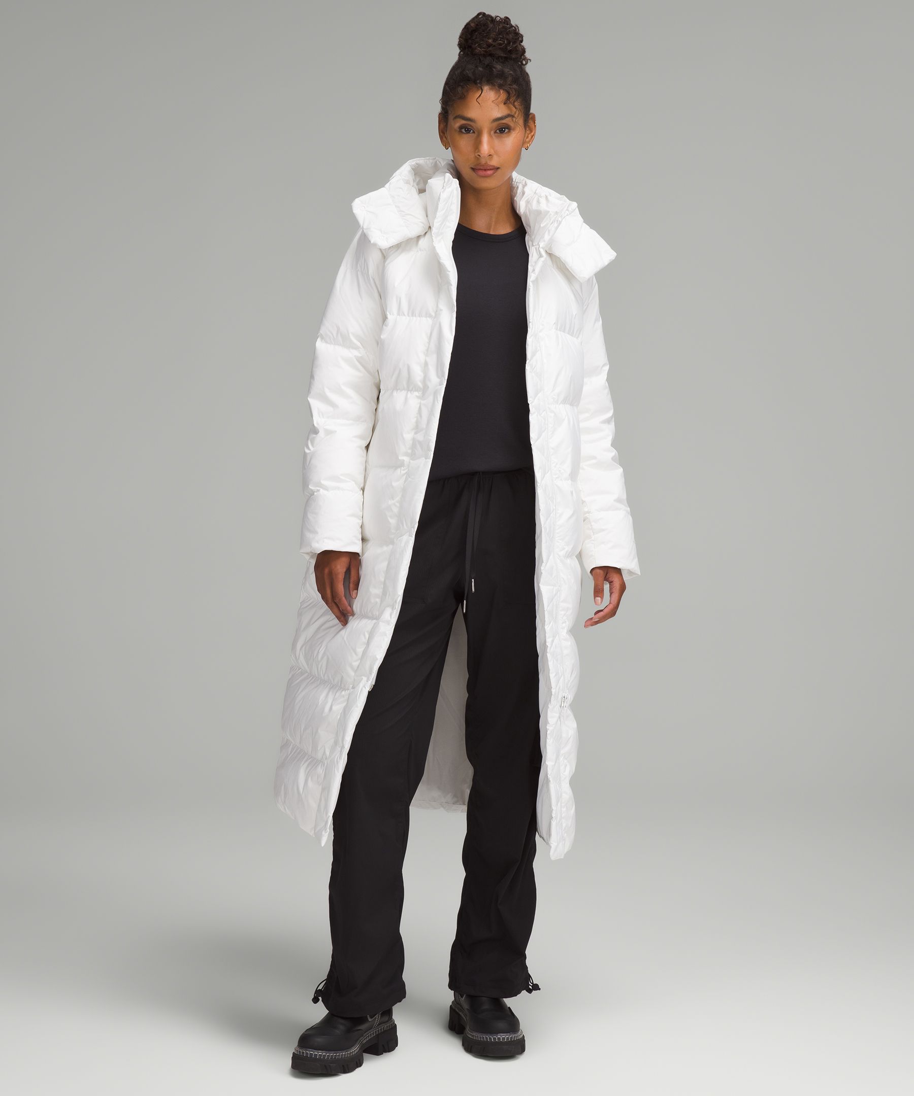 White long outlet puffer