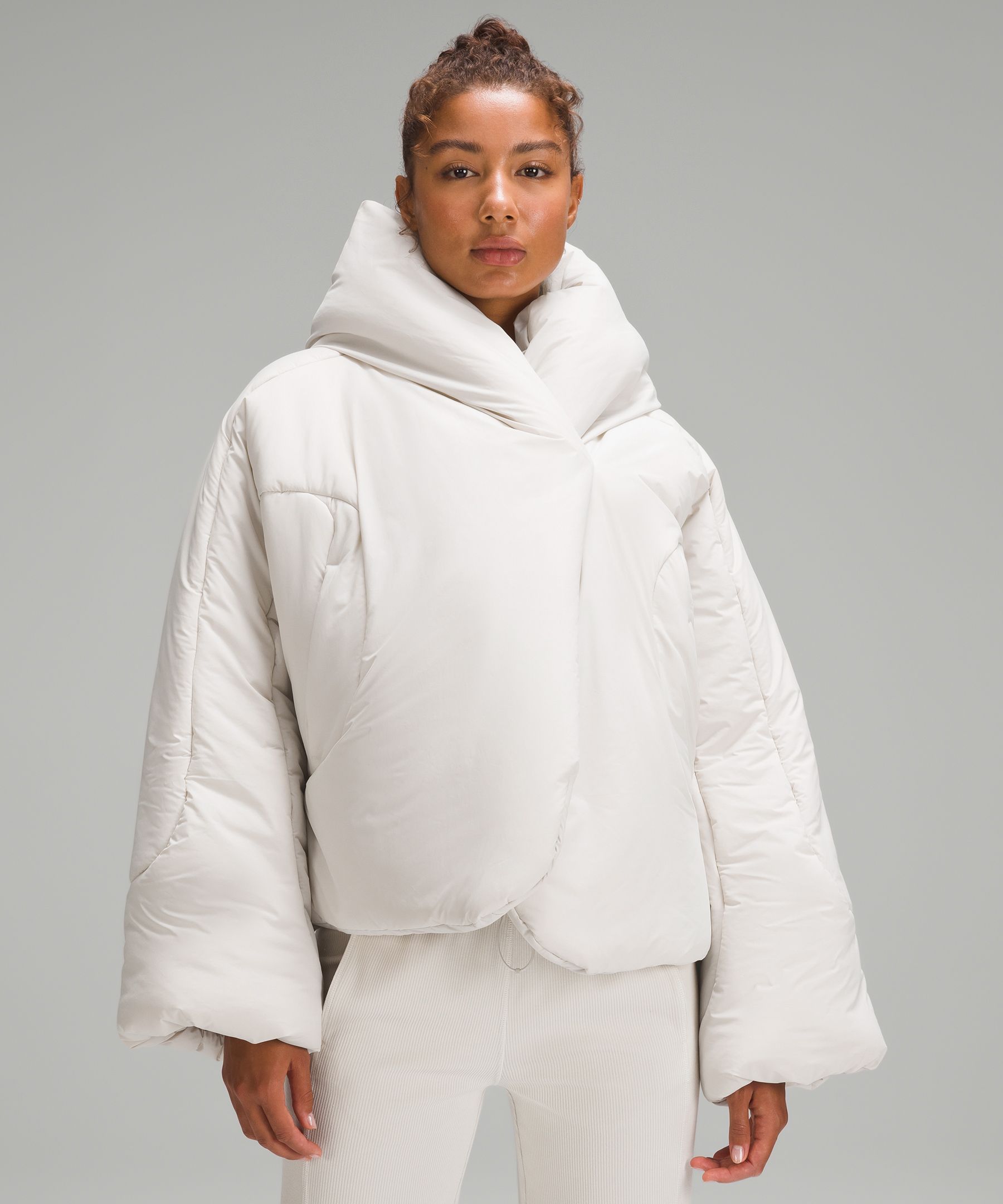 Hooded wrap outlet jacket