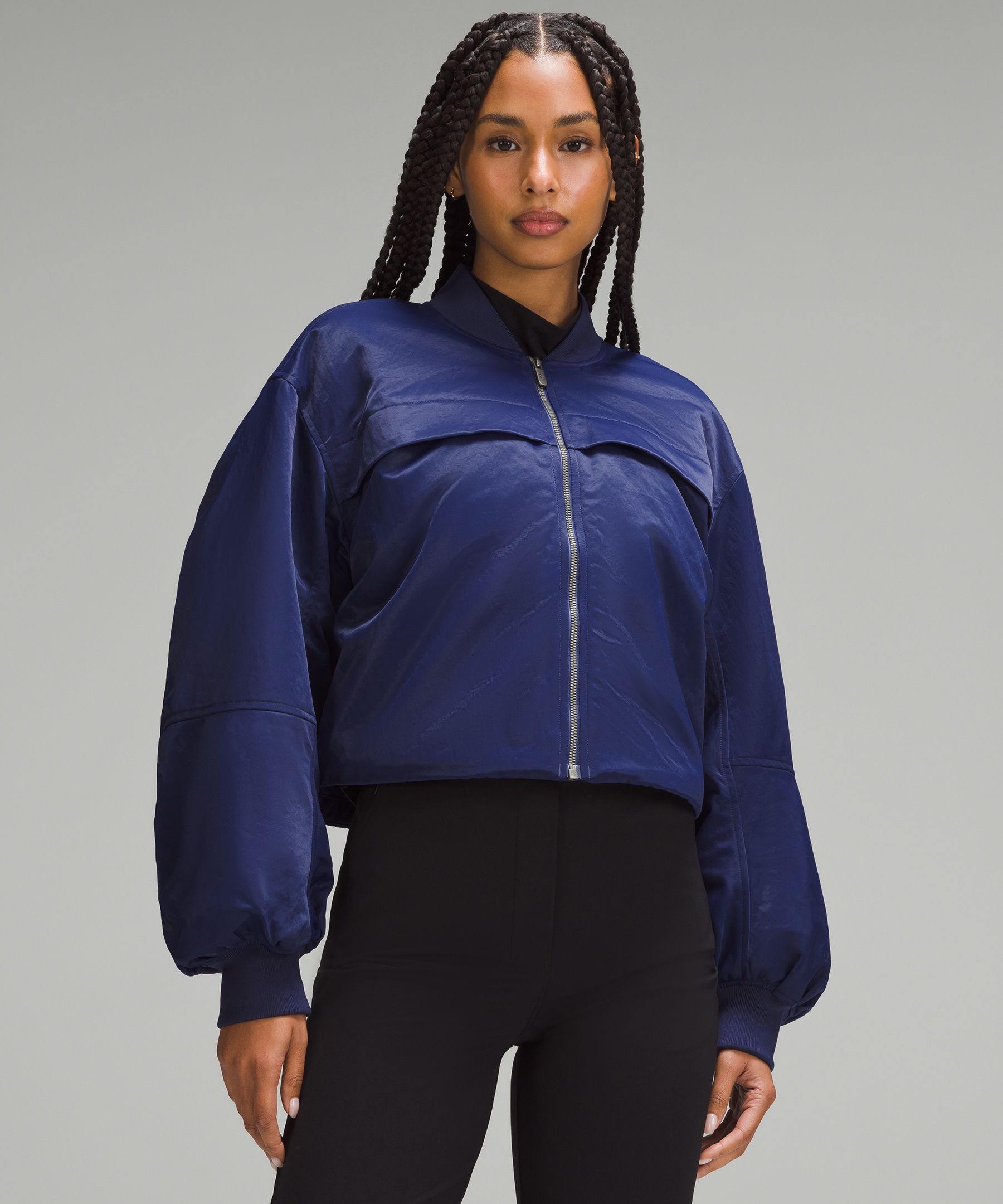 Lululemon Navy Blue Contour Jacket (S-M) – ThriftsomeDXB