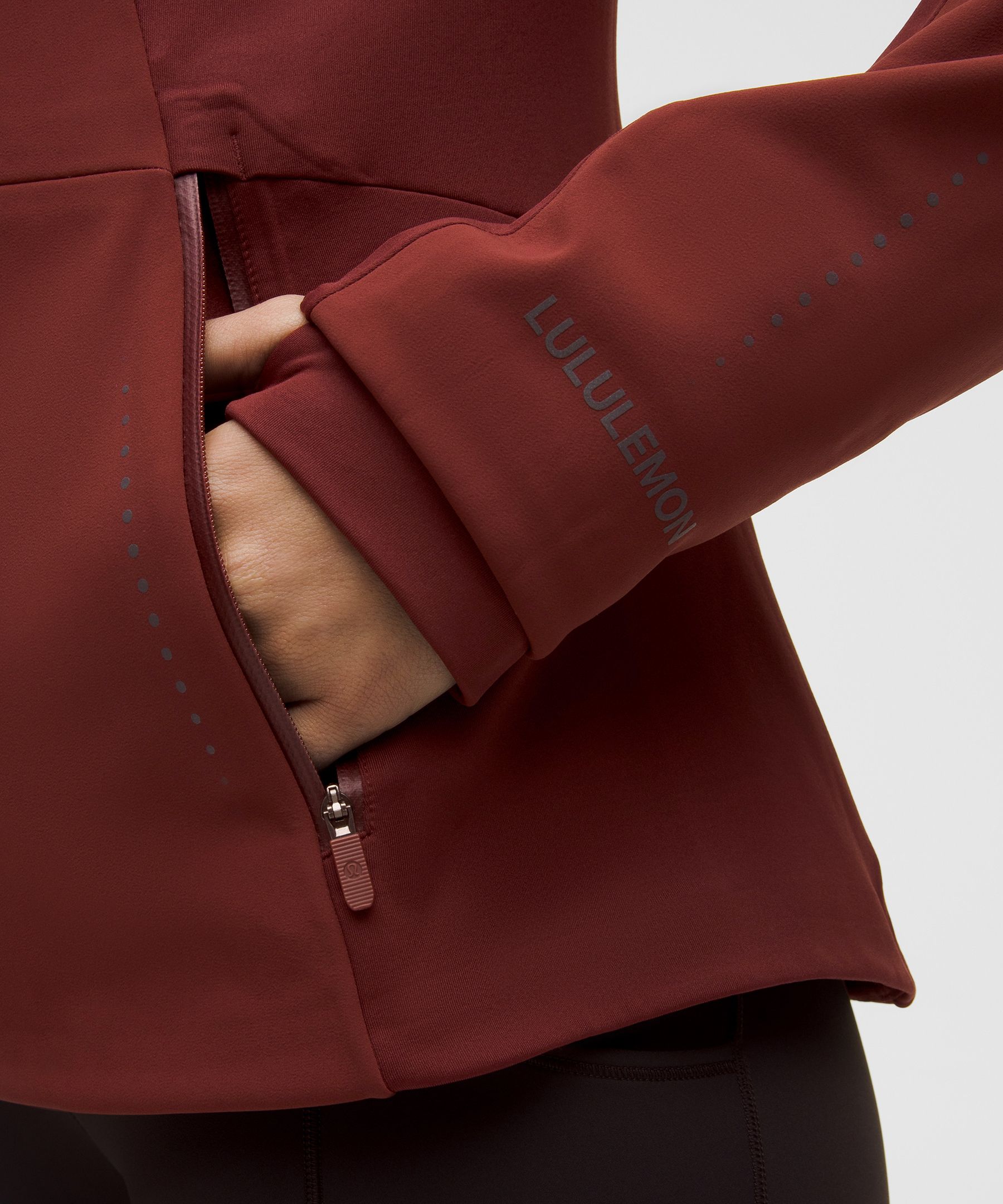 Lululemon Women's Cross Chill Performance Jacket