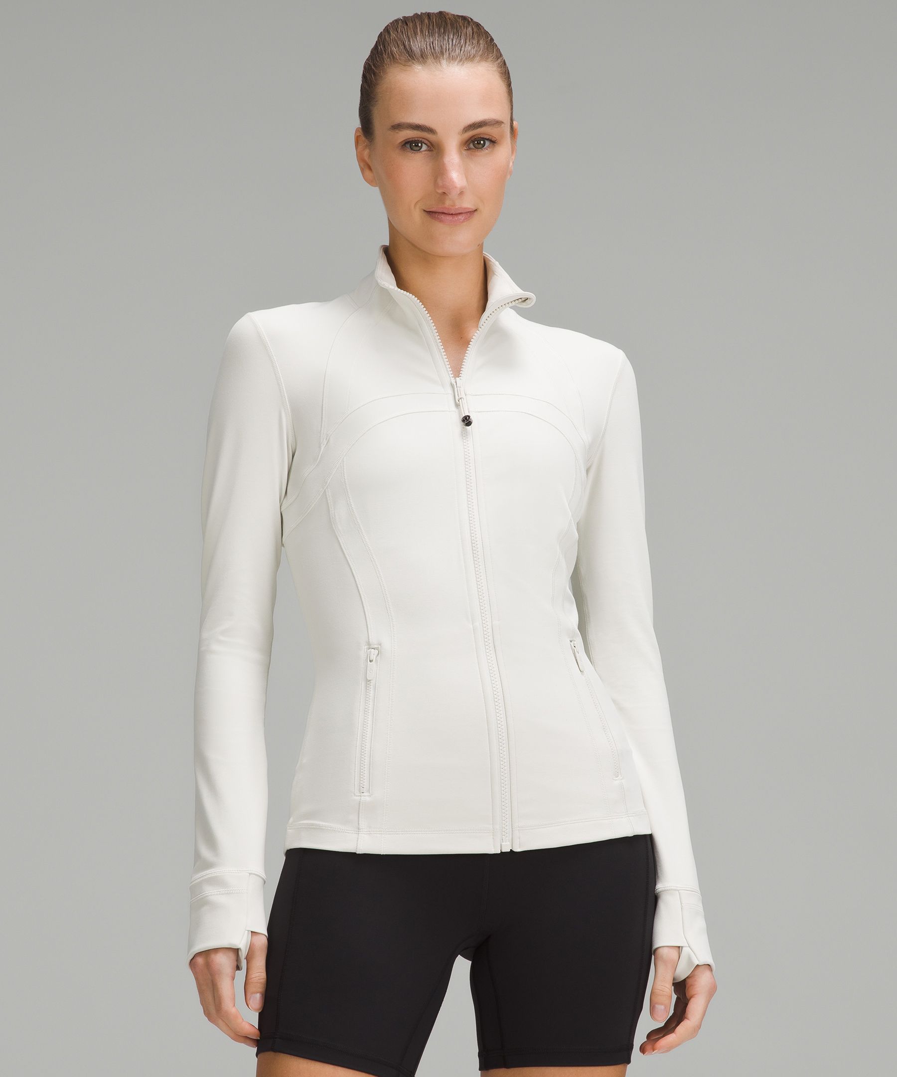 https://images.lululemon.com/is/image/lululemon/LW4CFOS_027597_1?size=800,800