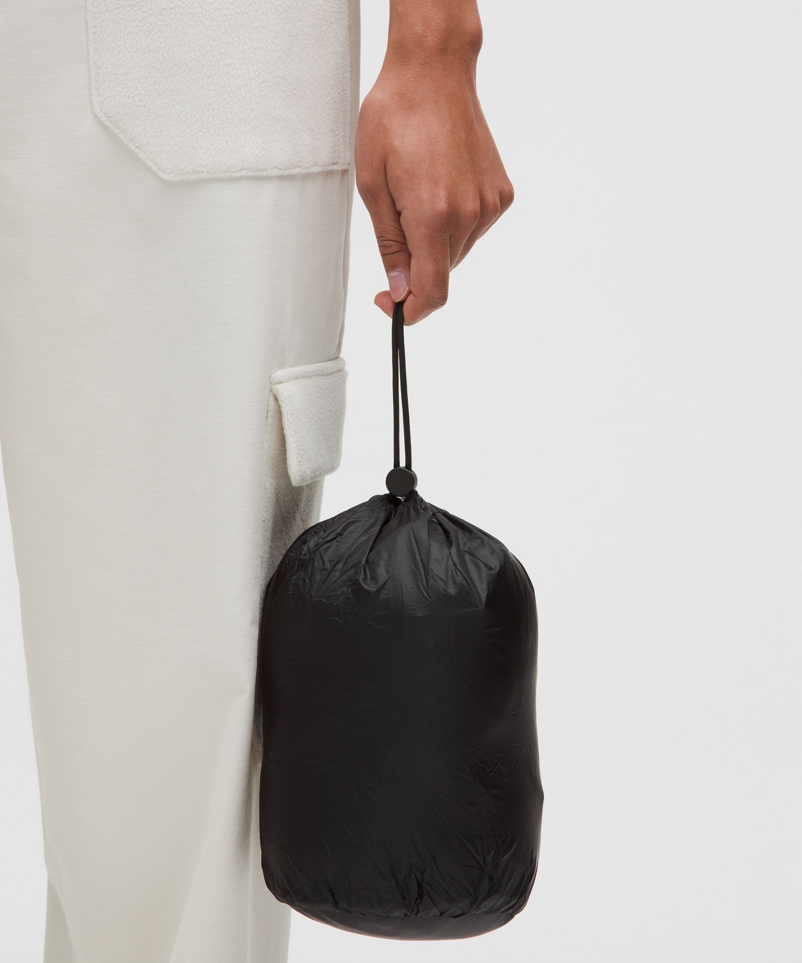 Женский пуховый жилет Lululemon Featherweight 900-Down-Fill — фото 8