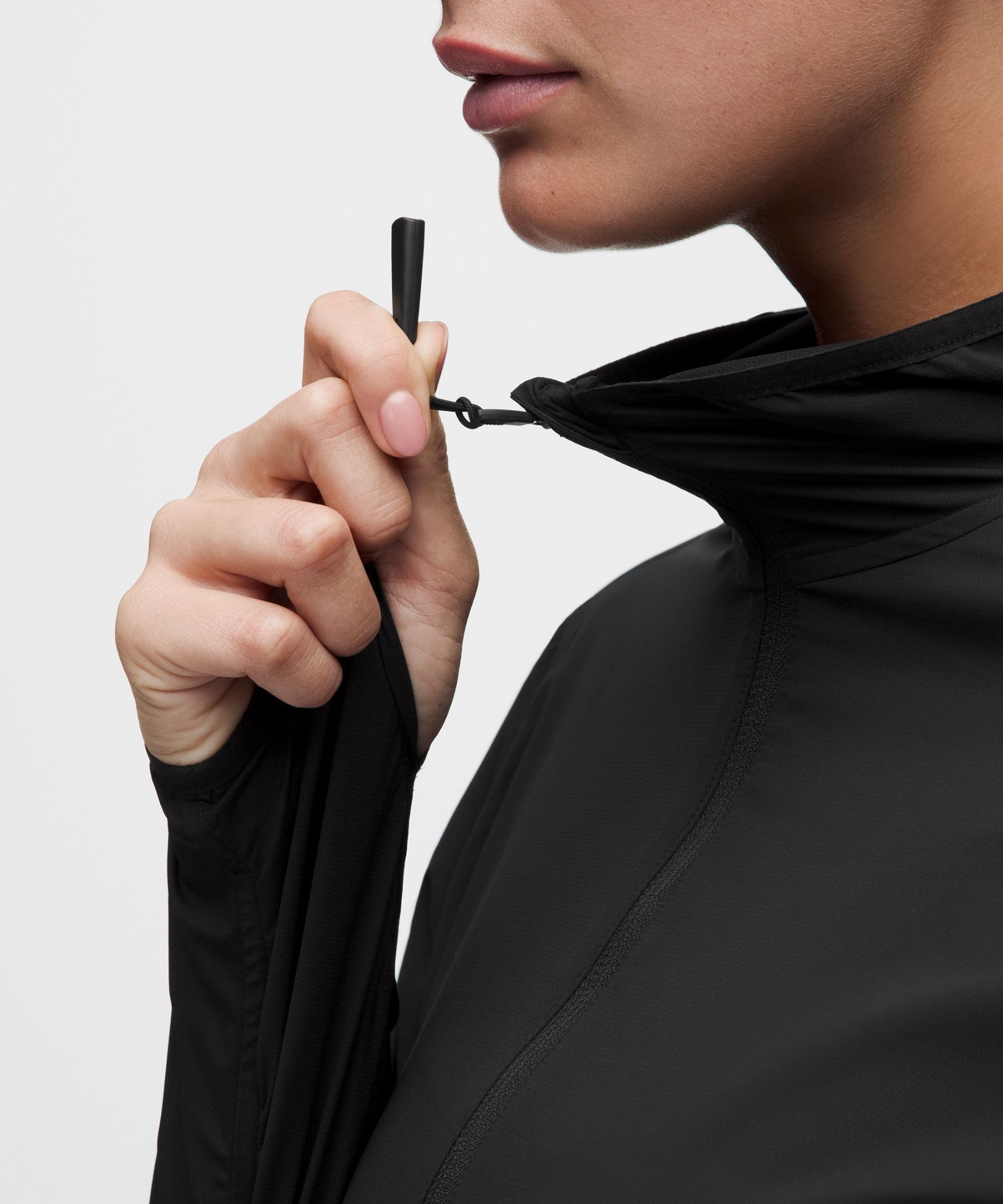 Женская лёгкая тренировочная куртка Lululemon Breathable — фото 6