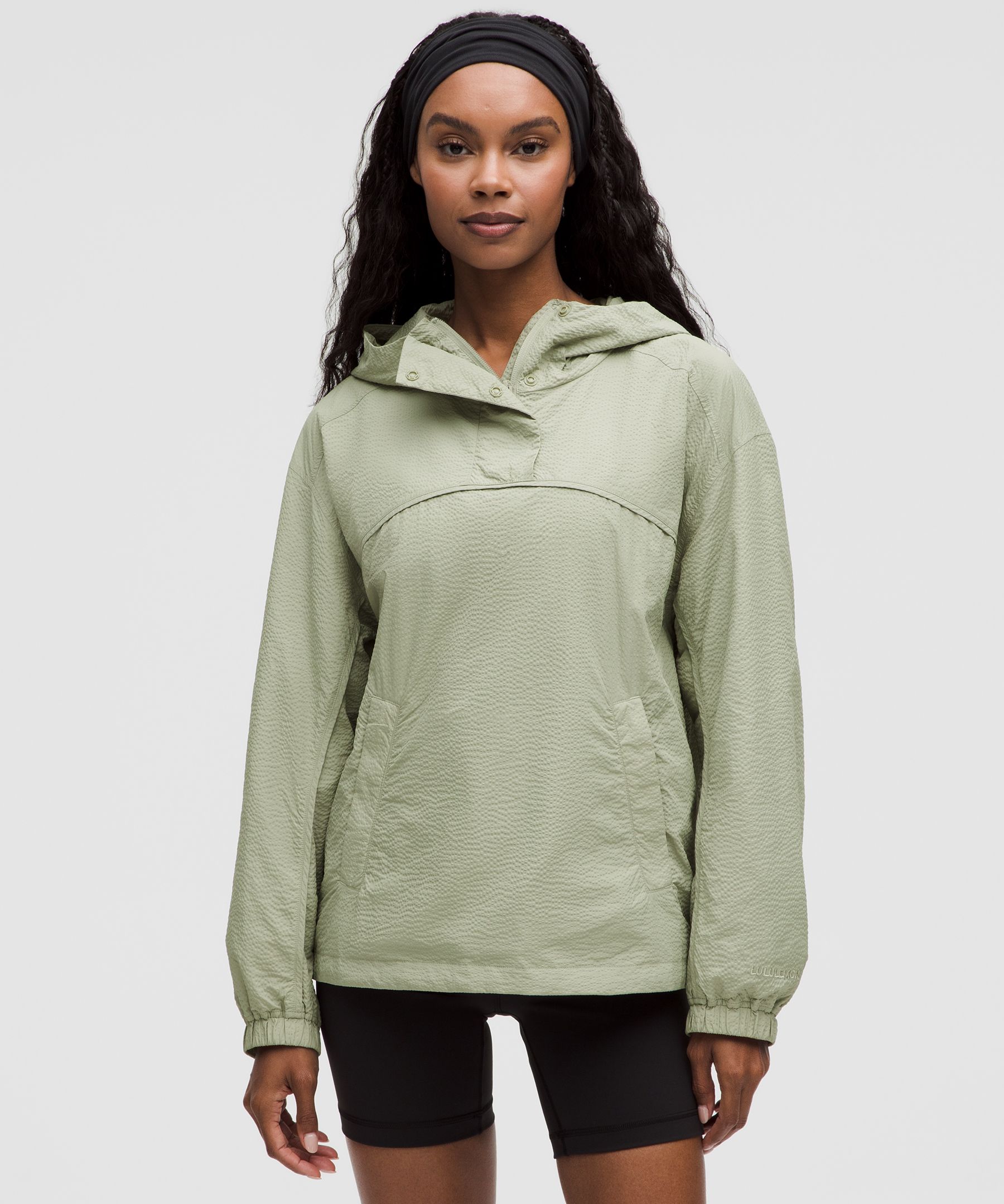 Lululemon Pack Lite Anorak