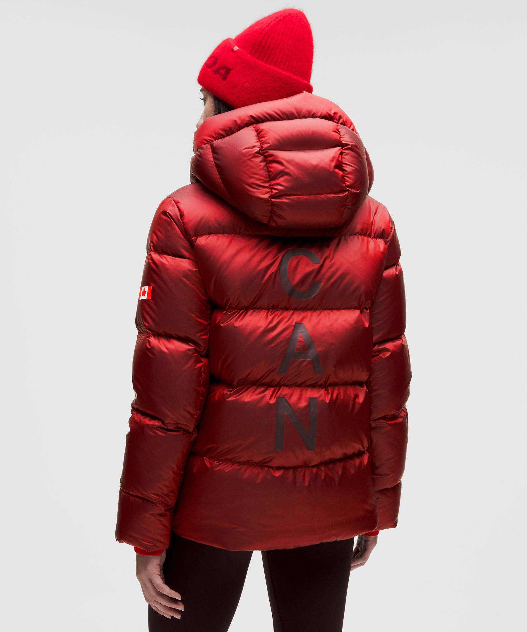 Team Canada Women's Wunder Puff Large-Hood Jacket Shine *COC Logo