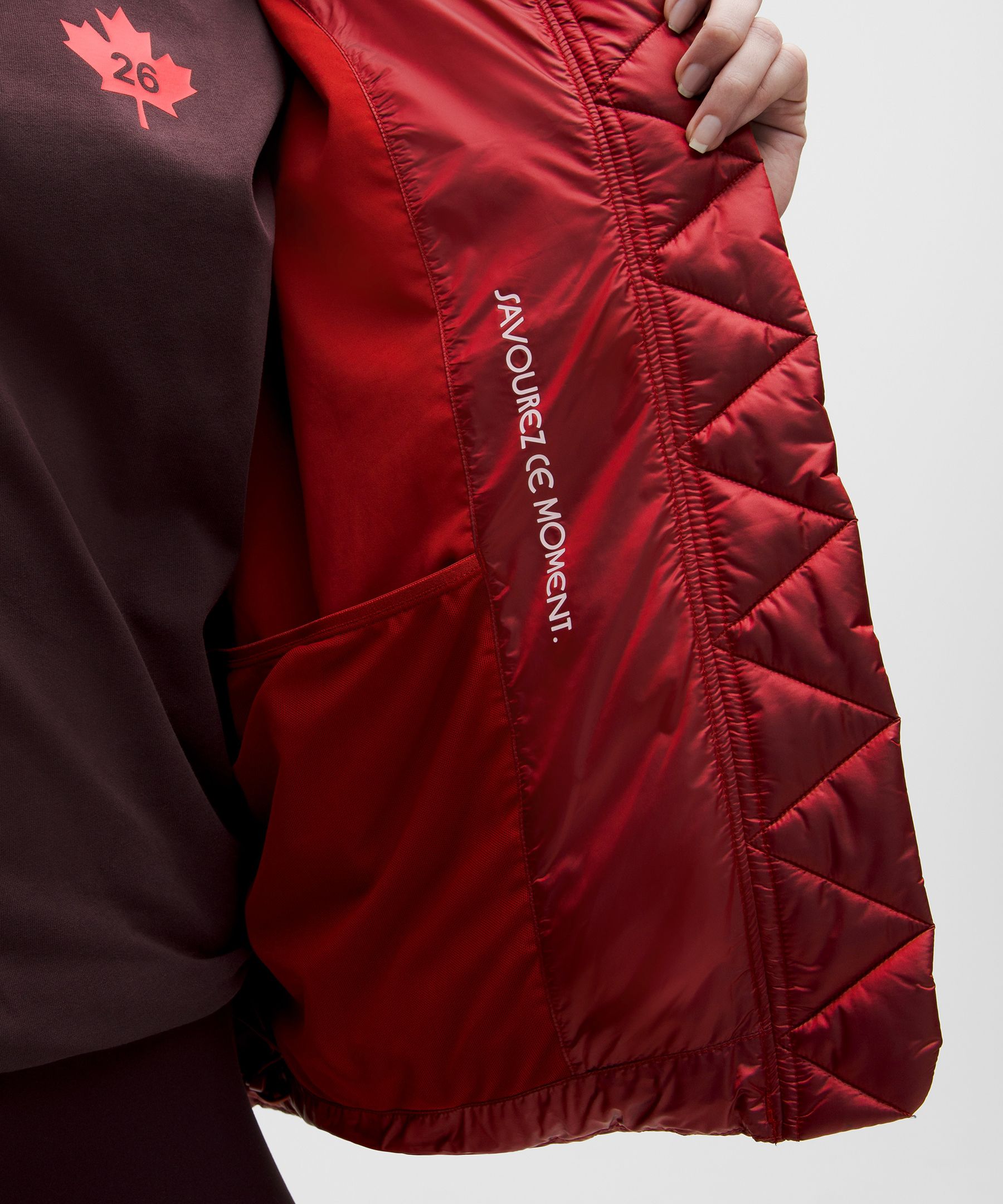 Team Canada Women's Wunder Puff Large-Hood Jacket Shine *COC Logo