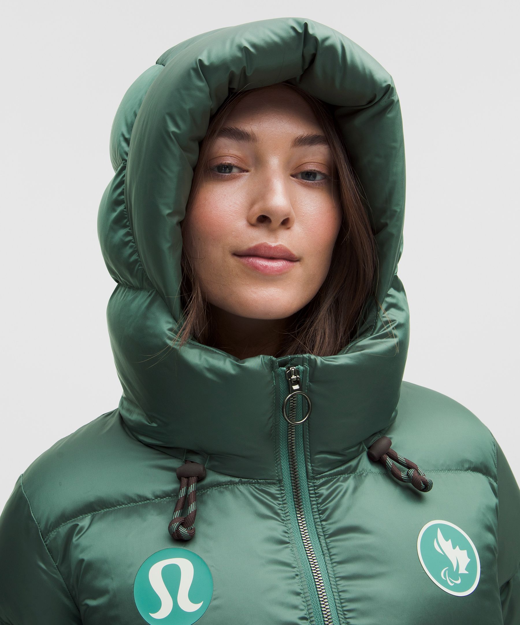 Team Canada Women's Wunder Puff Large-Hood Jacket Shine *CPC Logo