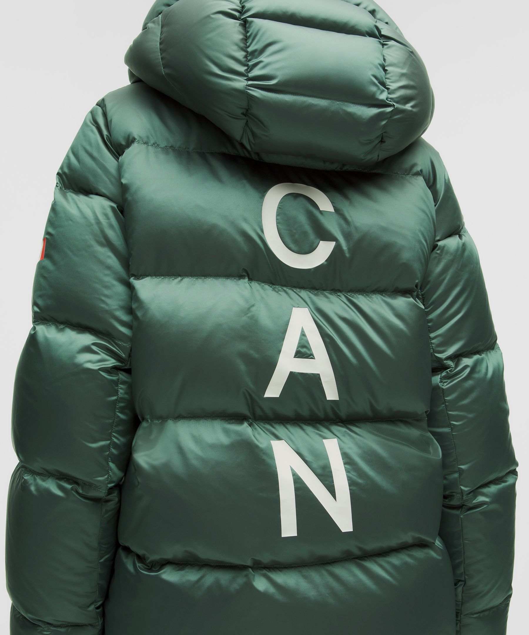 Team Canada Women's Wunder Puff Large-Hood Jacket Shine *CPC Logo