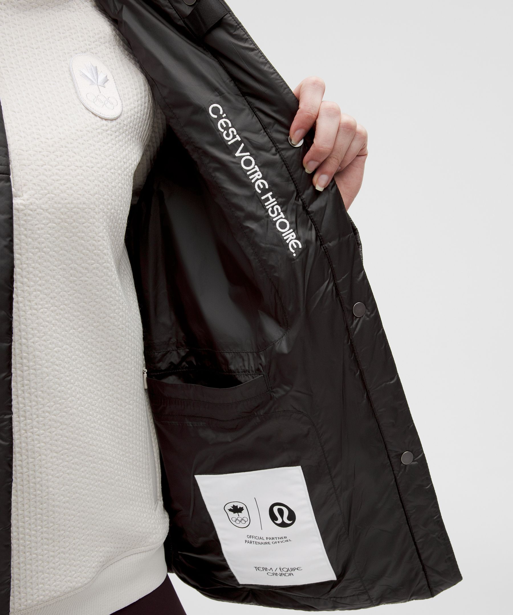 Team Canada Women's Nylon Taffeta Insulated Shacket *COC Logo