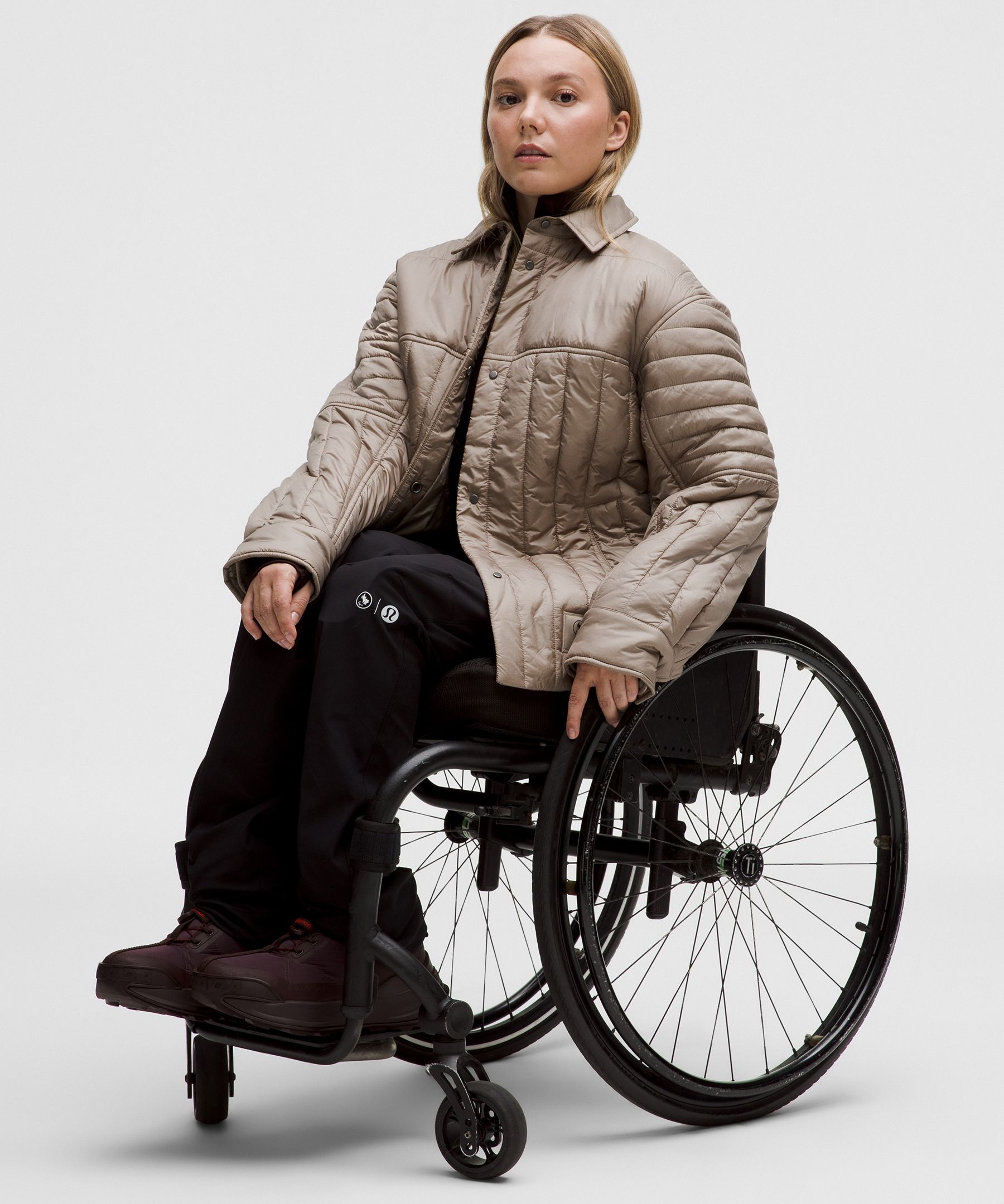 Manteau-chemise isolé en taffetas en nylon Équipe Canada pour femmes