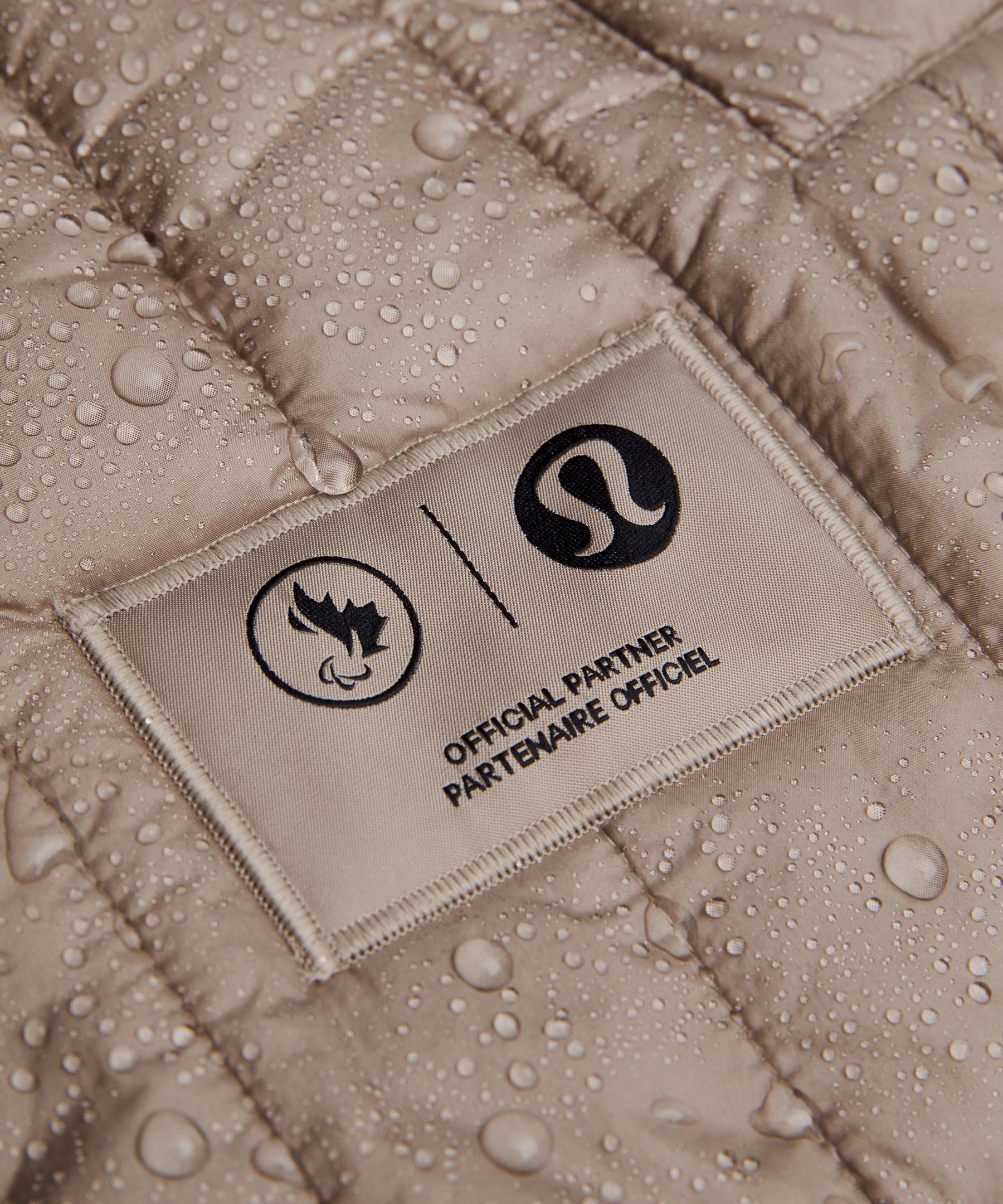 Team Canada Women's Nylon Taffeta Insulated Shacket *CPC Logo