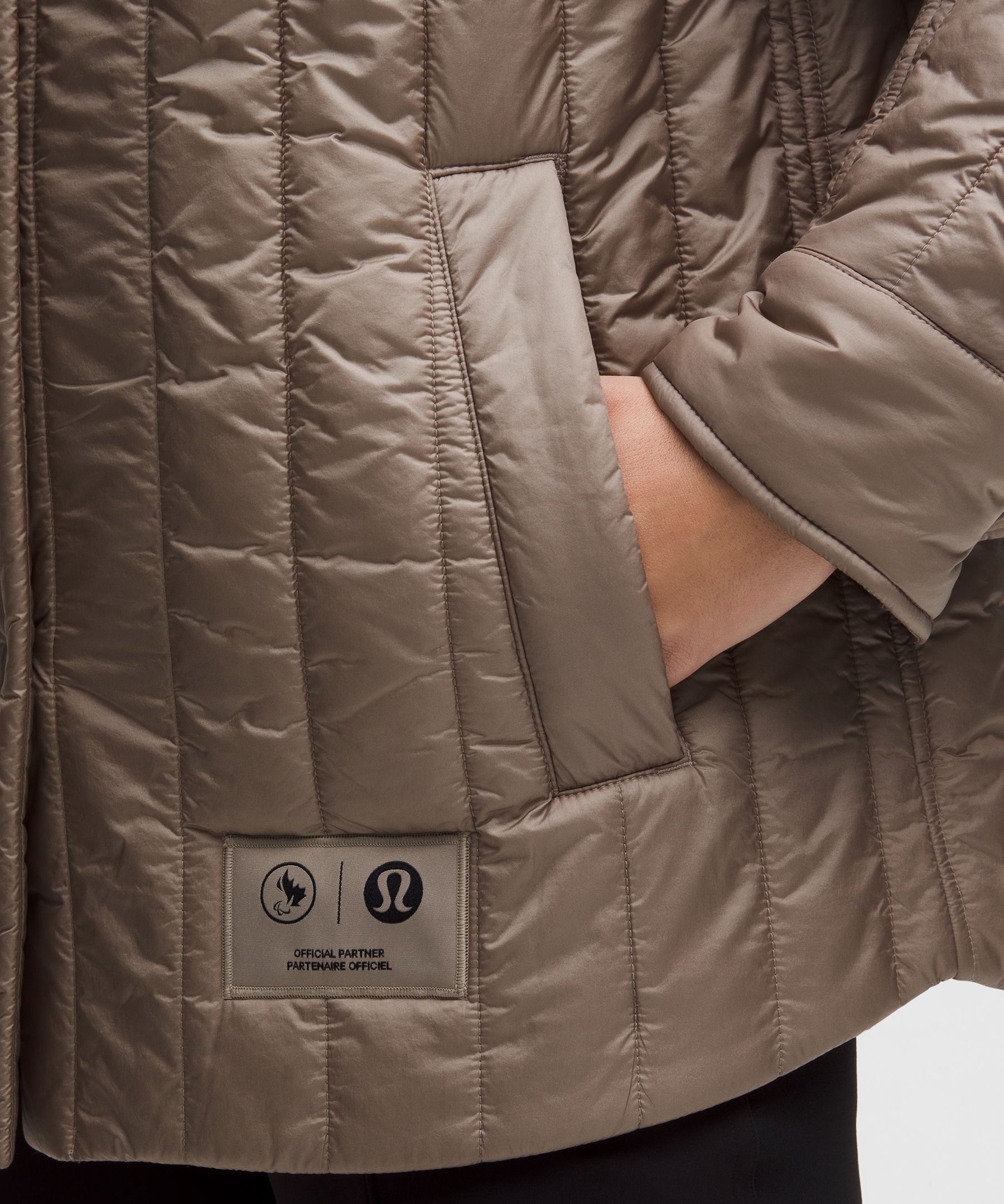 Team Canada Women's Nylon Taffeta Insulated Shacket *CPC Logo