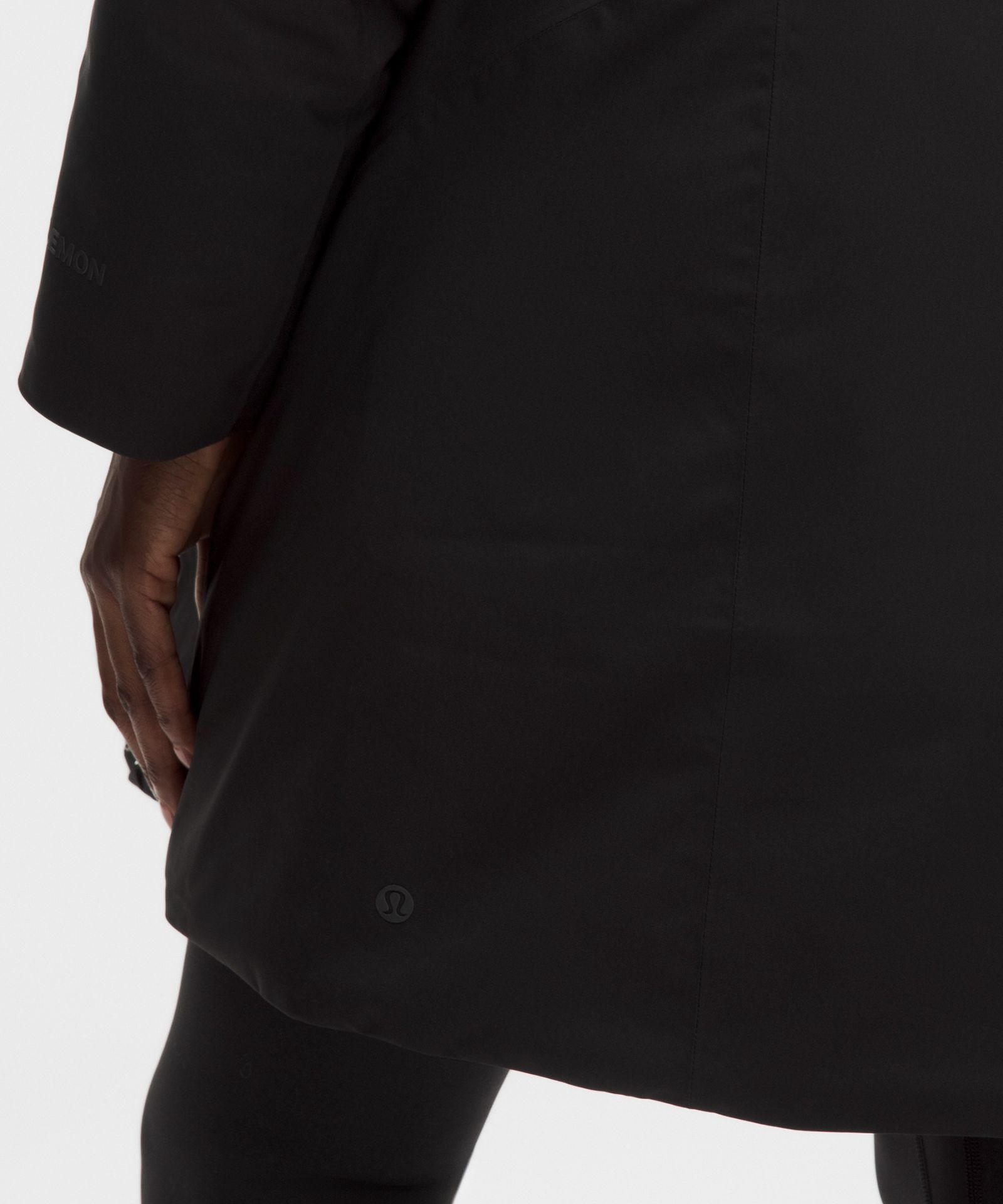 Женские куртки Lululemon Waterproof Insulated Cinch-Waist Parka — фото 6