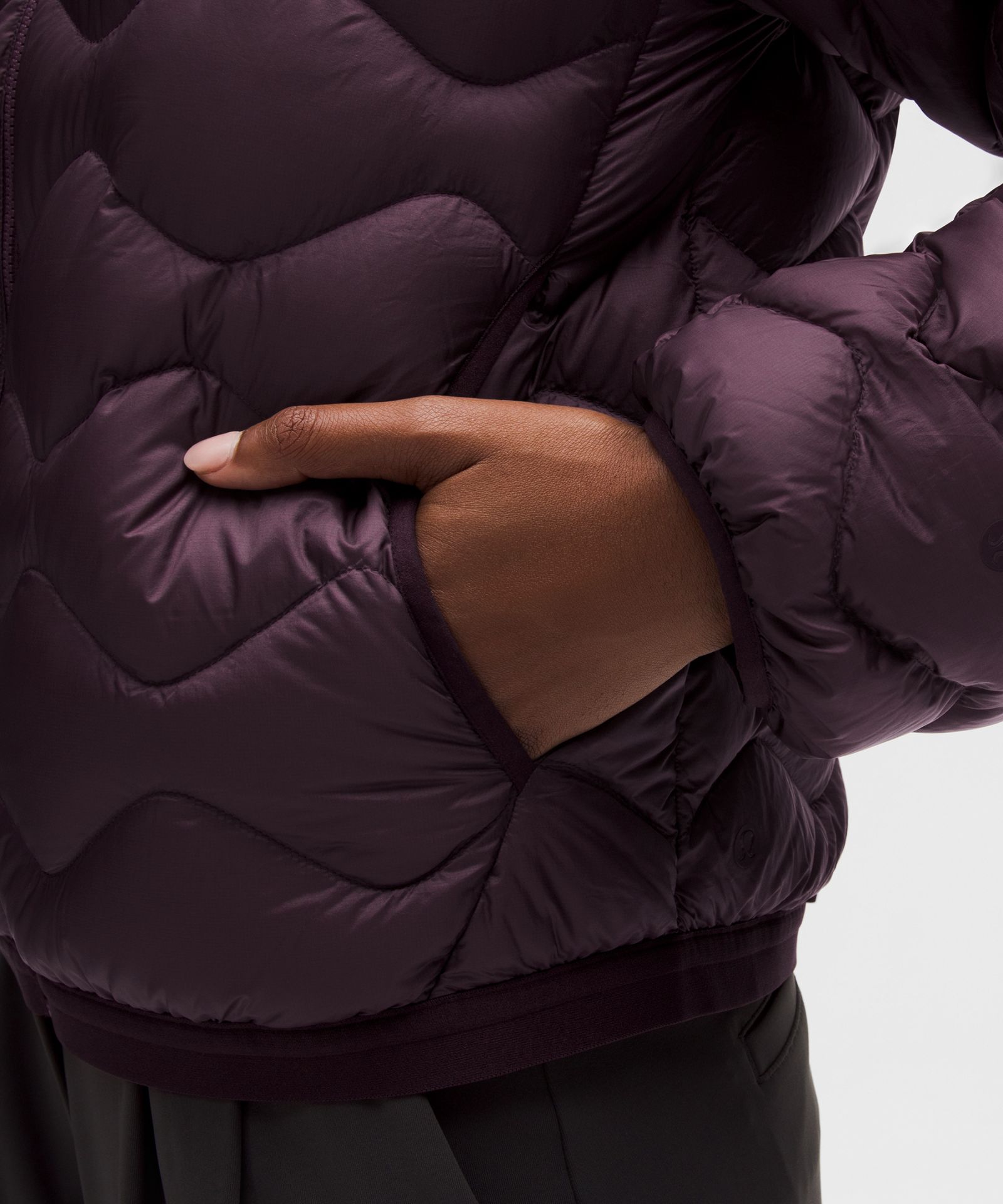 Женская пуховая куртка Lululemon Featherweight 900-Down-Fill — фото 5