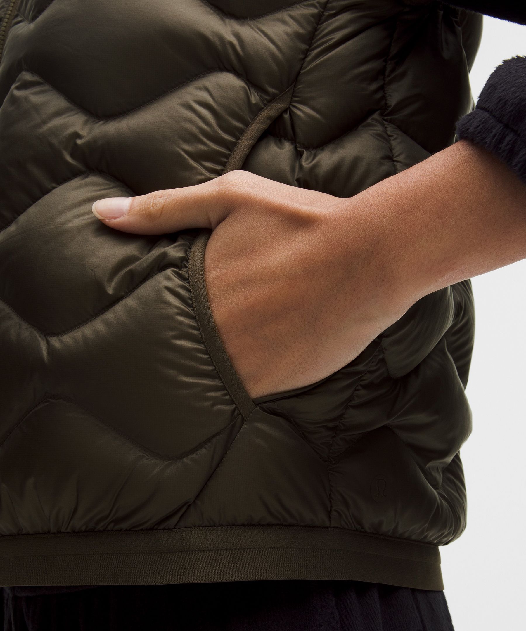 Lululemon Women's Featherweight 900-down-fill Quilted Vest In Brown