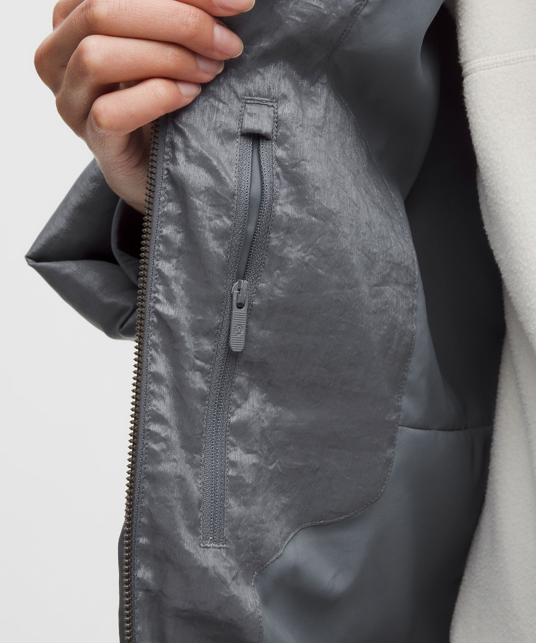 Lululemon Wunder Puff 600-down-fill Jacket In Gray