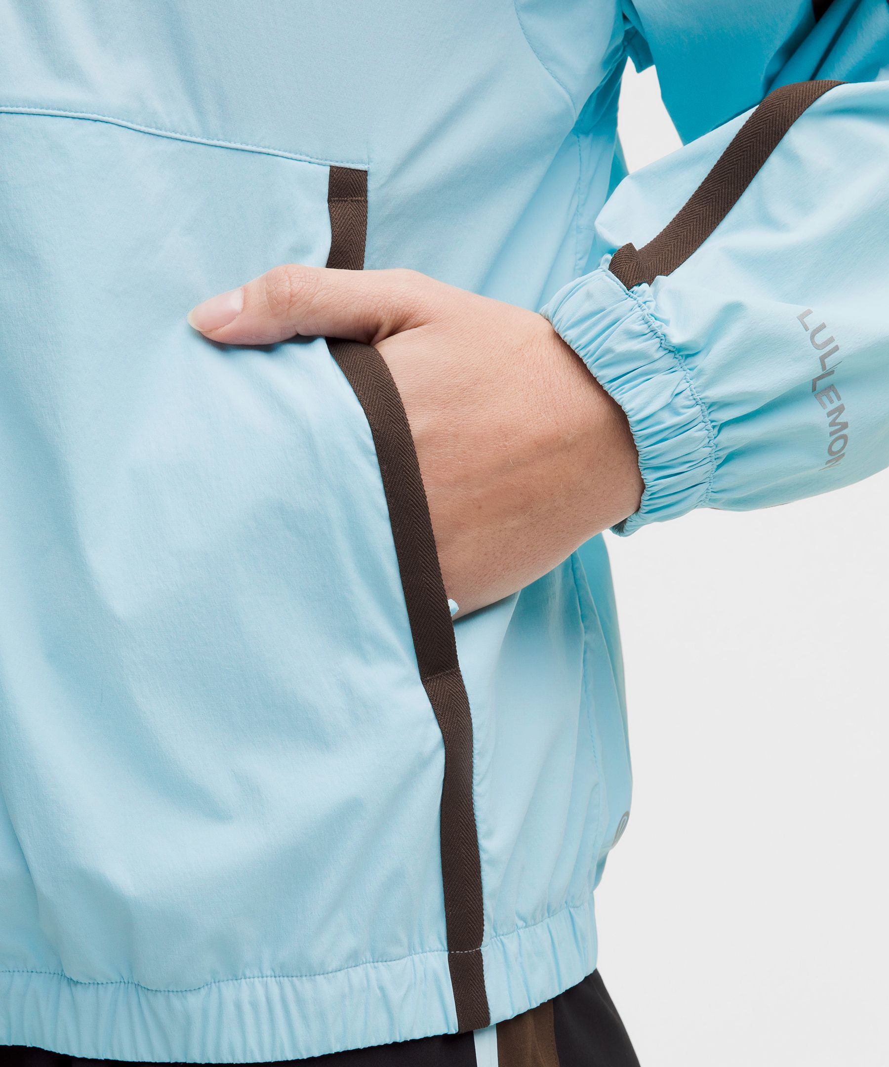 Transformable Windbreaker