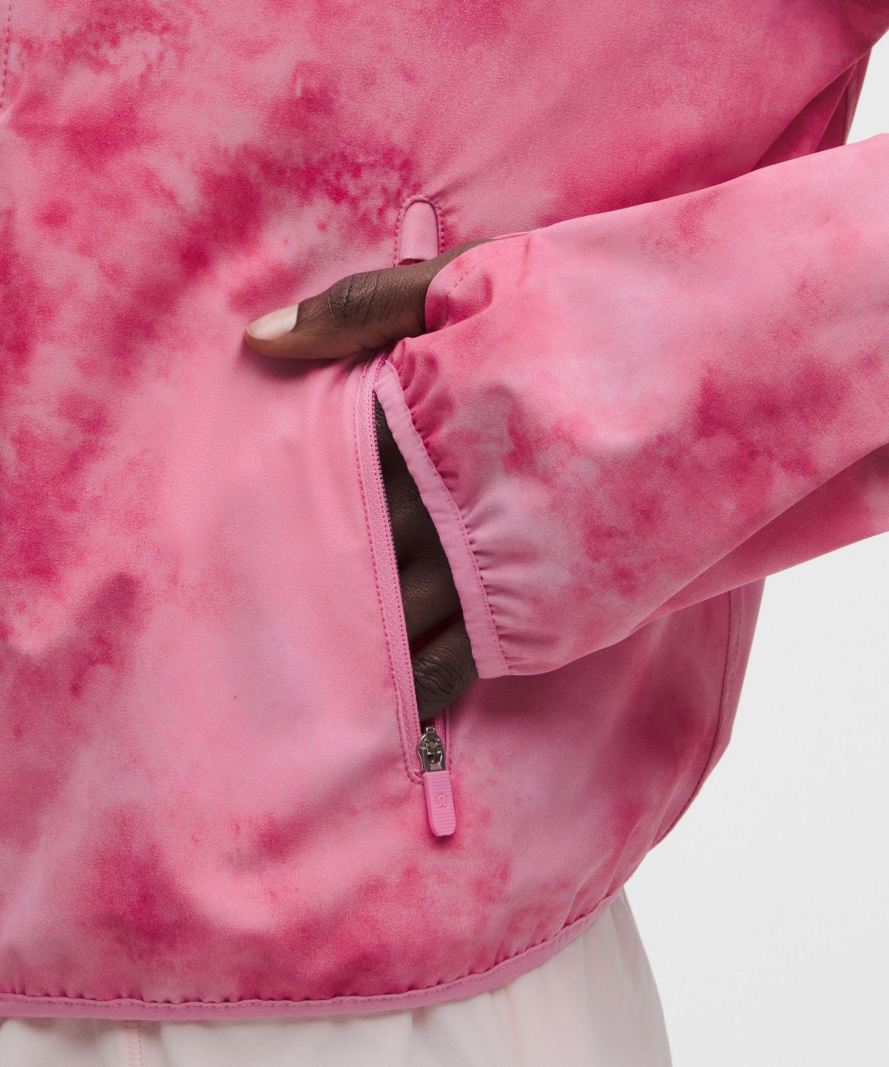 Lightweight Relaxed-Fit Running Jacket