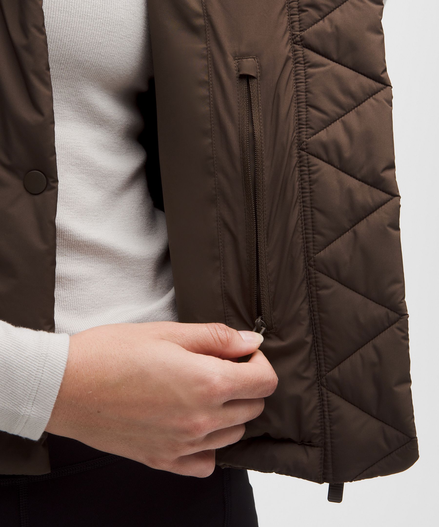 Wunder Puff Cropped Vest *Updated Fit
