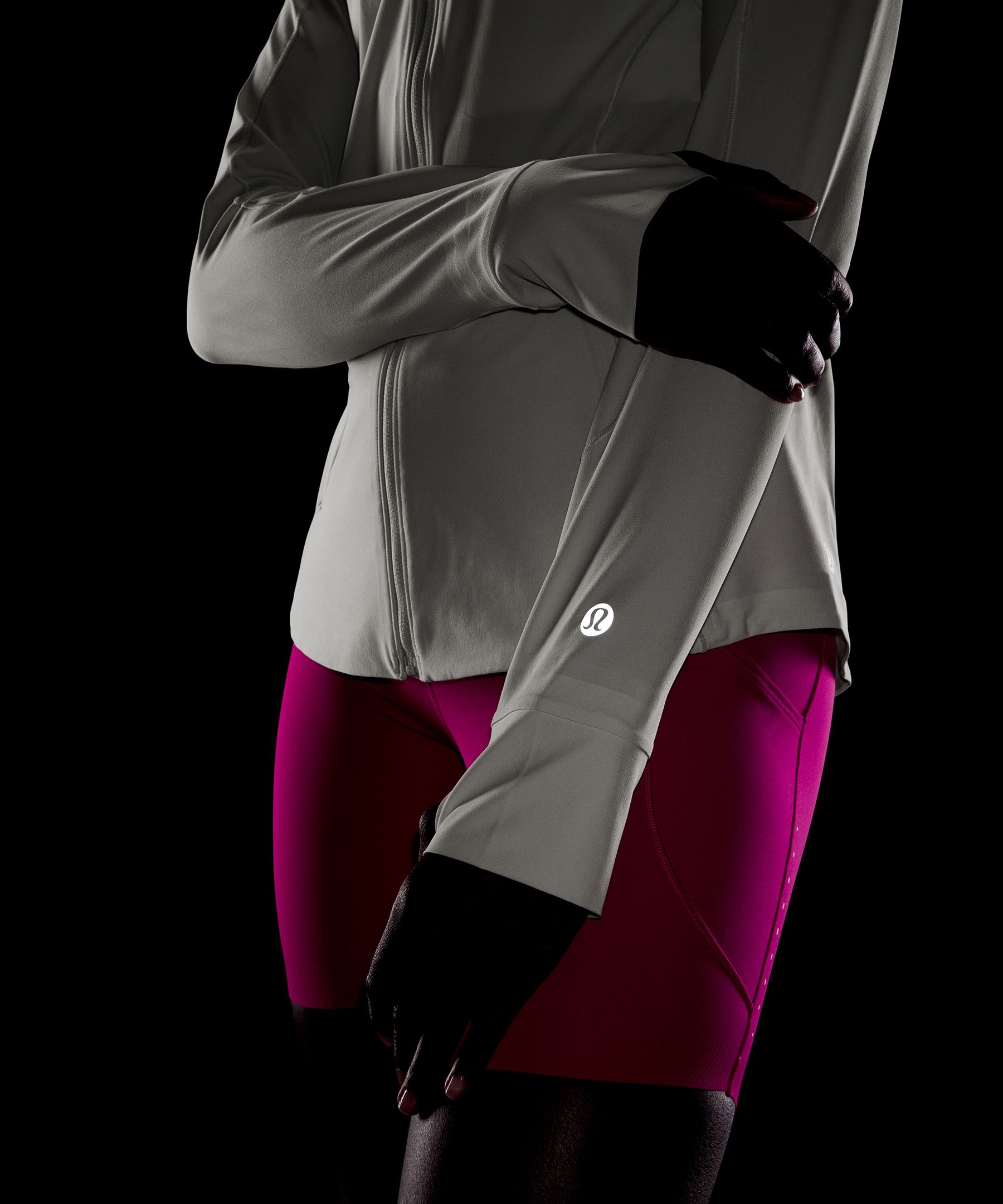 ルルレモン　Mist Over Windbreaker ウインドブレーカー Mist Over Windbreaker | ジャケット&アウター | Lululemon JP