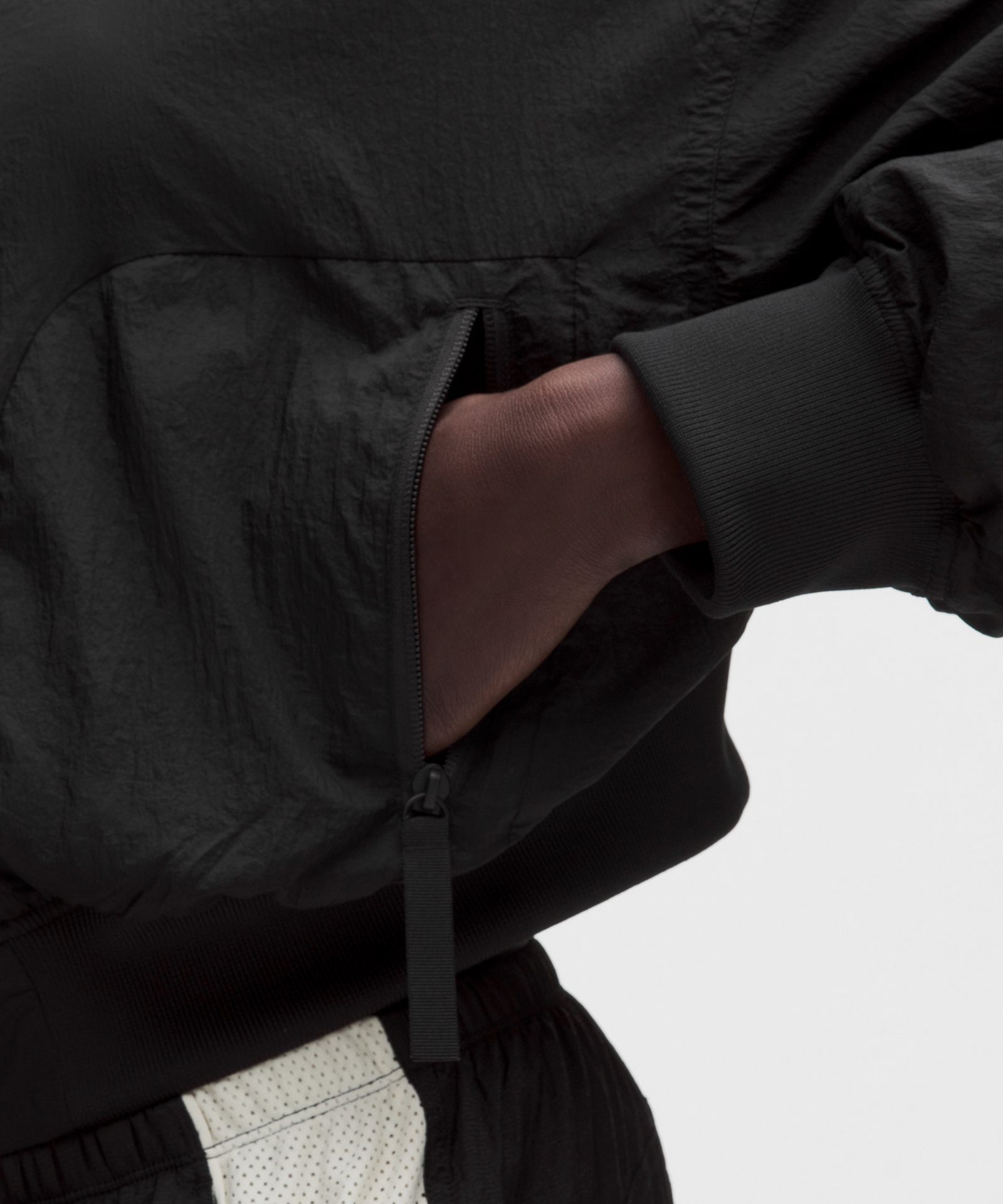 Женский укороченный бомбер Lululemon Curved-Hem — фото 5