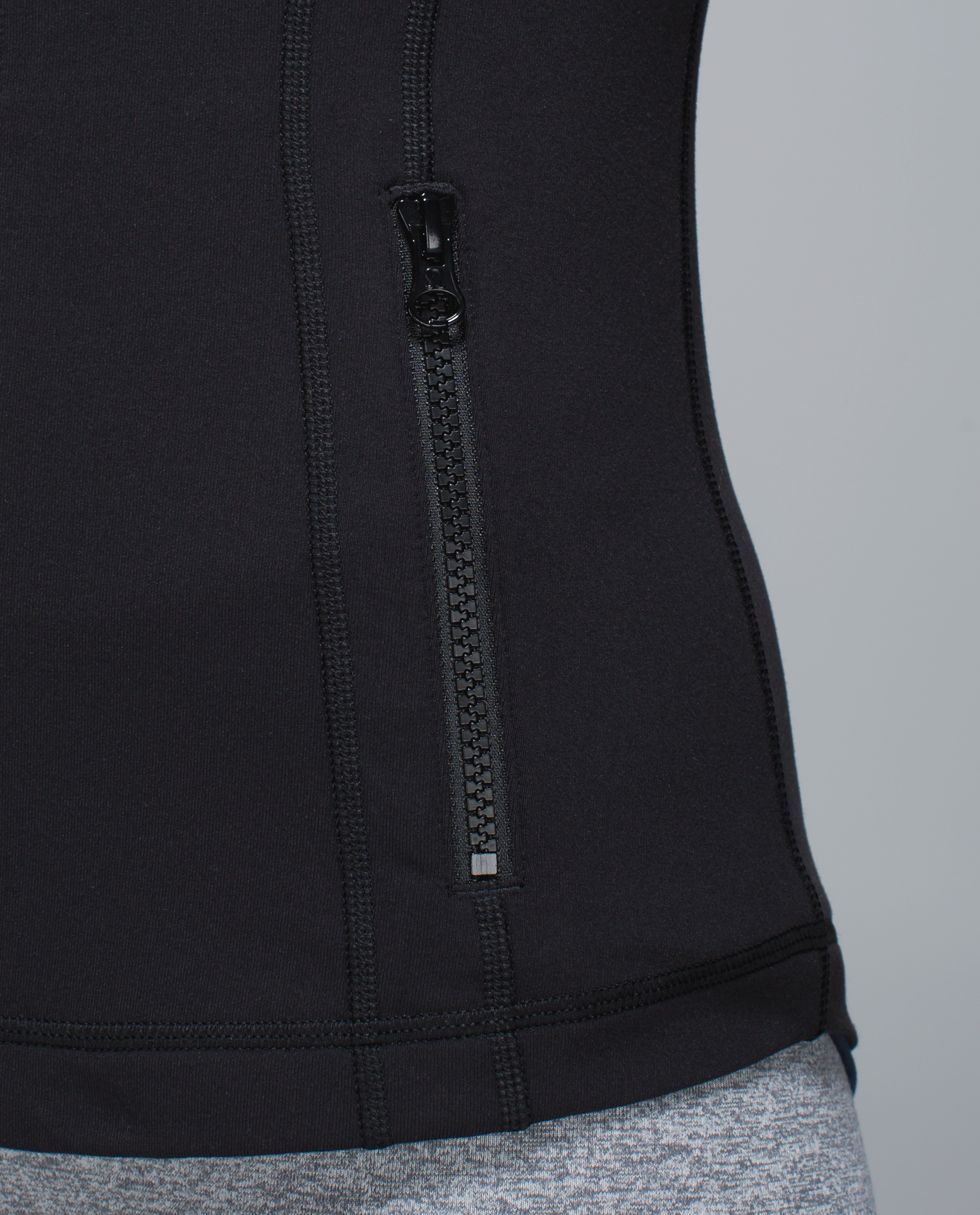 Lululemon Define Jacket in Black Luon