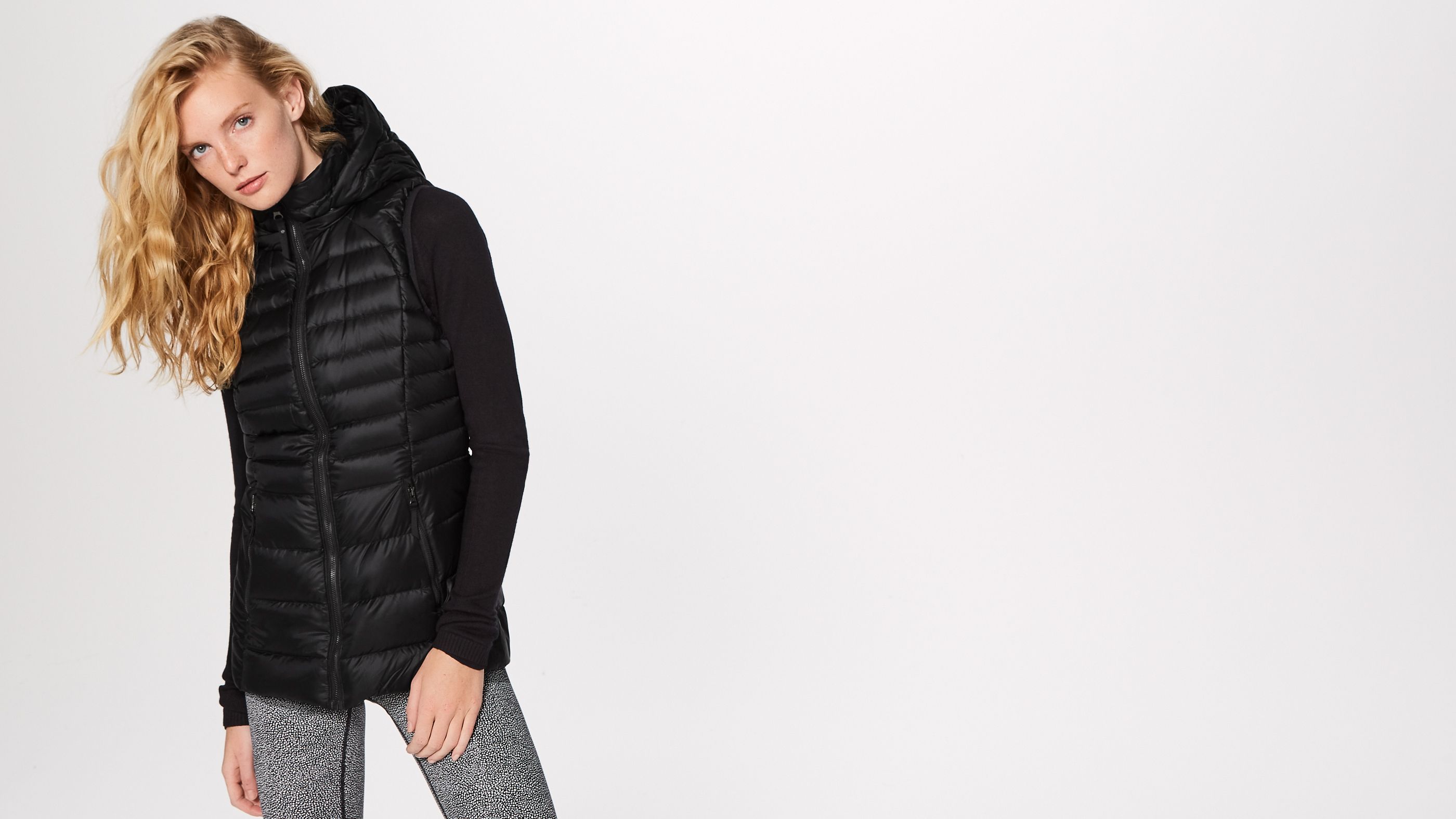 Lululemon black puffer store vest