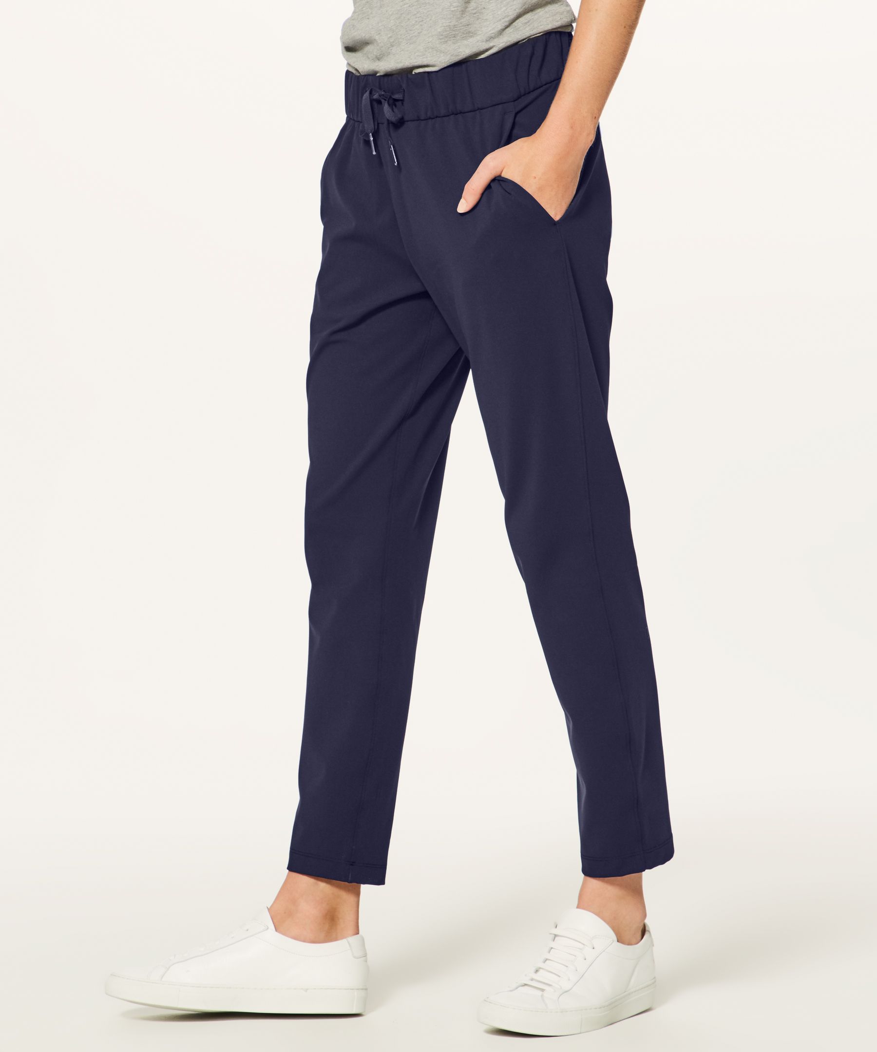 Lululemon On The Fly 7/8 Pant In Navy