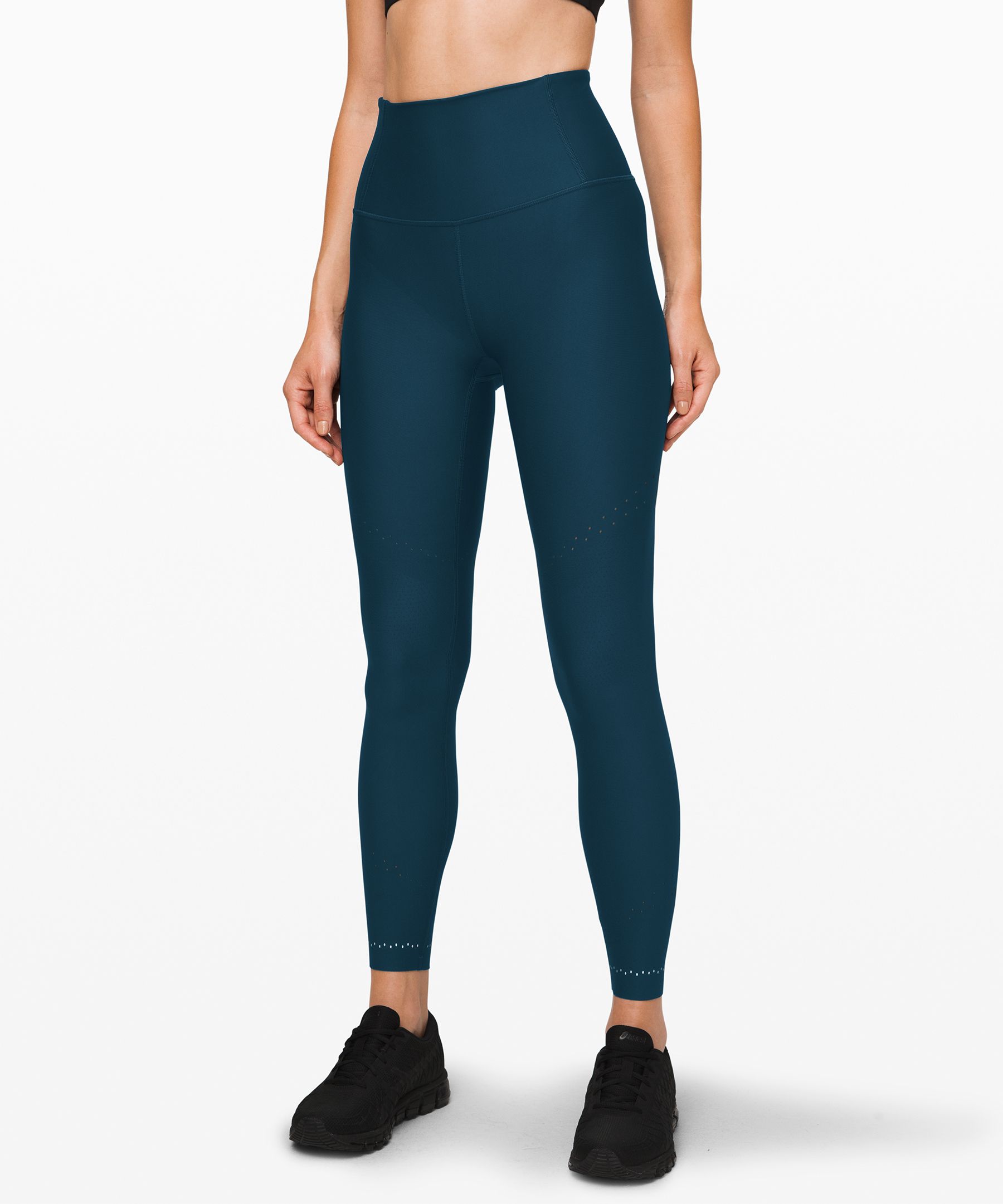 lululemon zone in tight review