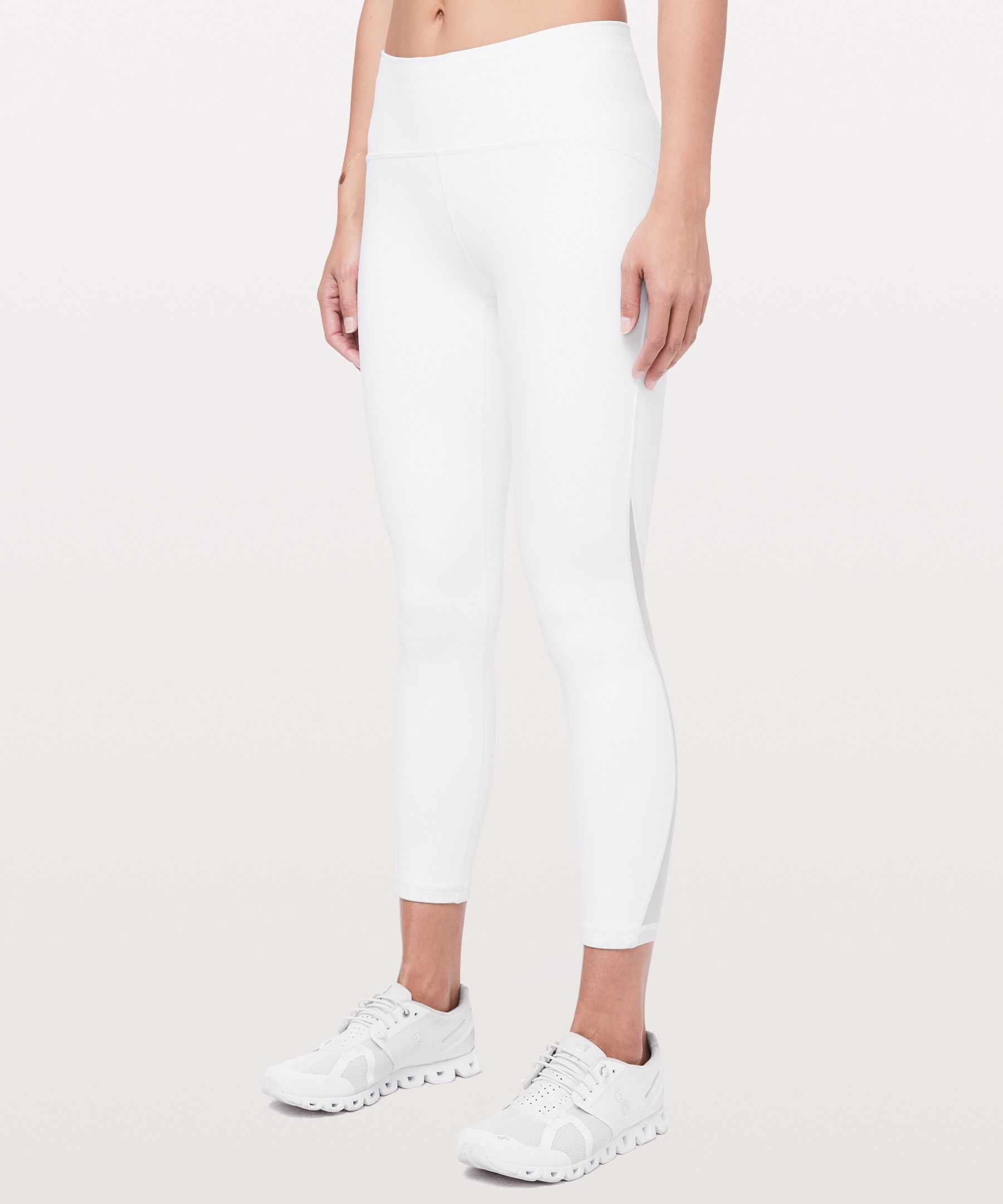 Been wanting a white legging for a long time. Finally pulled the trigger on  white train times! And i love it😍😍😍 even-though it's slightly big on the  waist area : r/lululemon