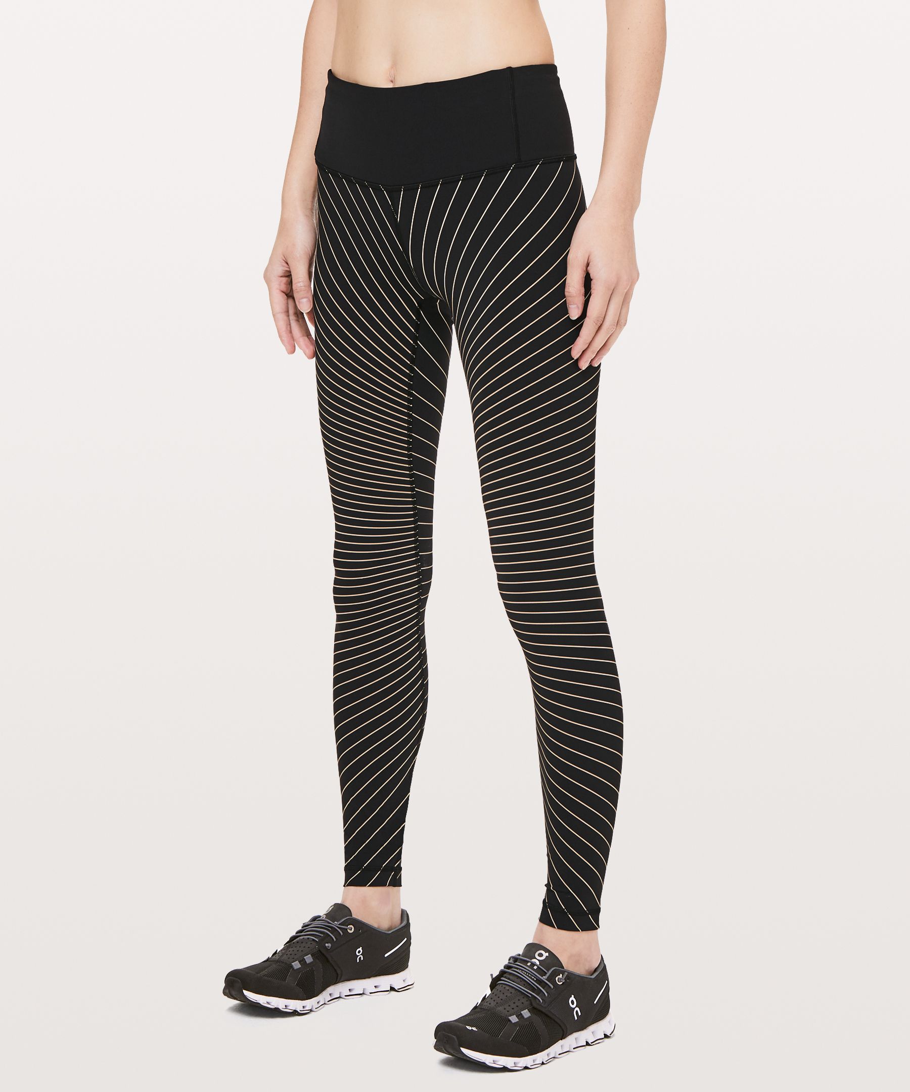 Speed Wunder high beam reflective leggings and Cosmic Pink Neck