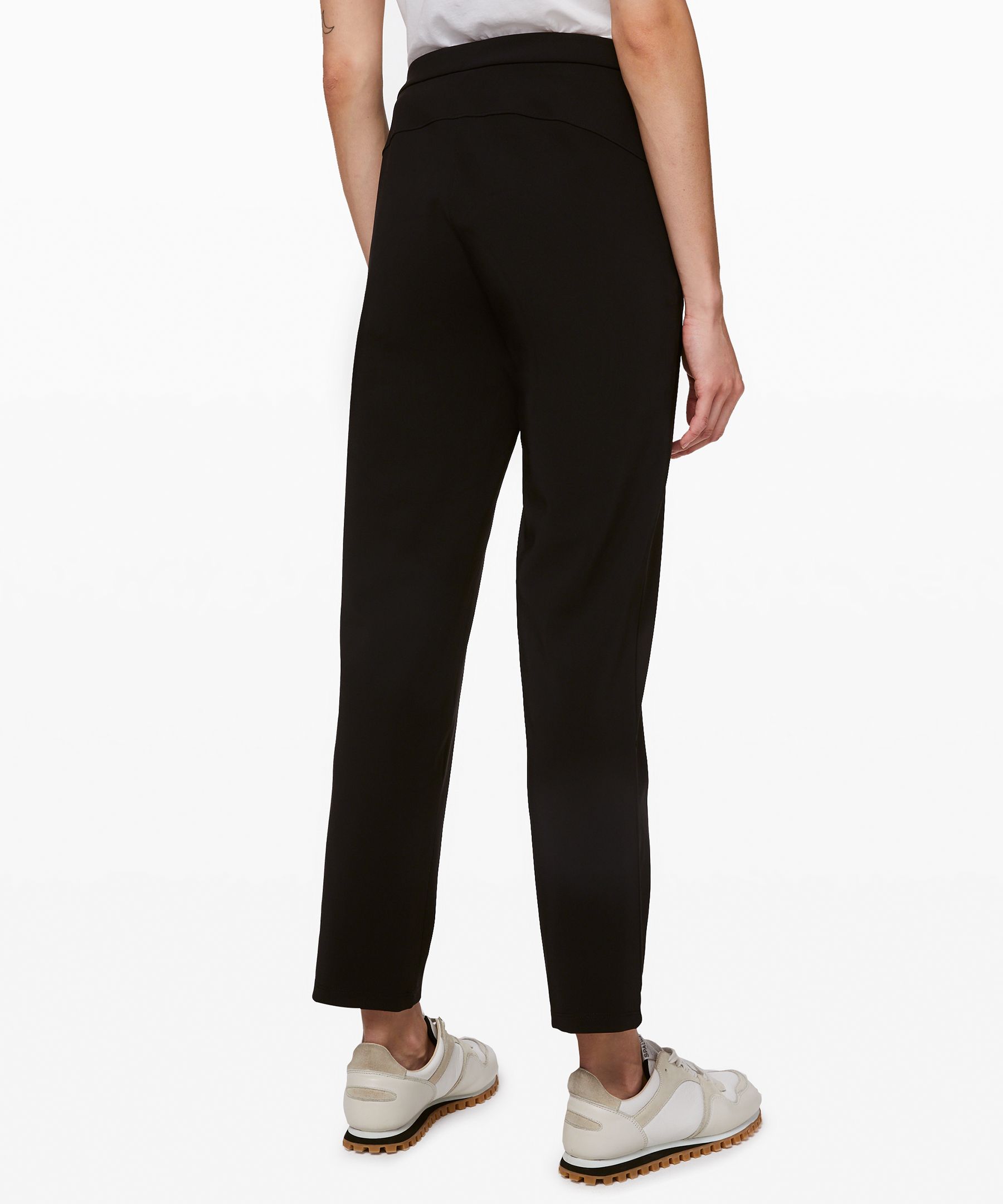 4] Lululemon On The Move Pant *Lightweight, Women's Fashion