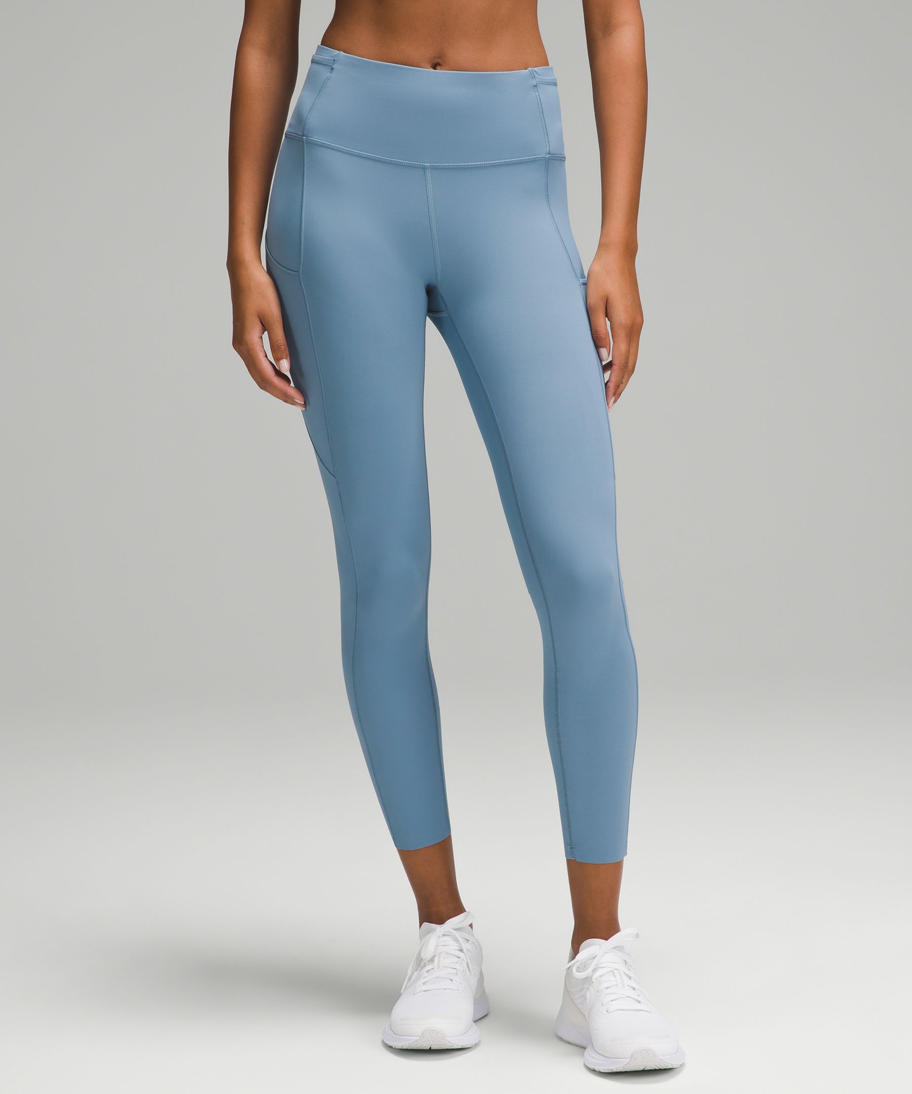 Lululemon Fast and Free 25” size 6 Reflective  Leggings are not pants,  Pants for women, Clothes design