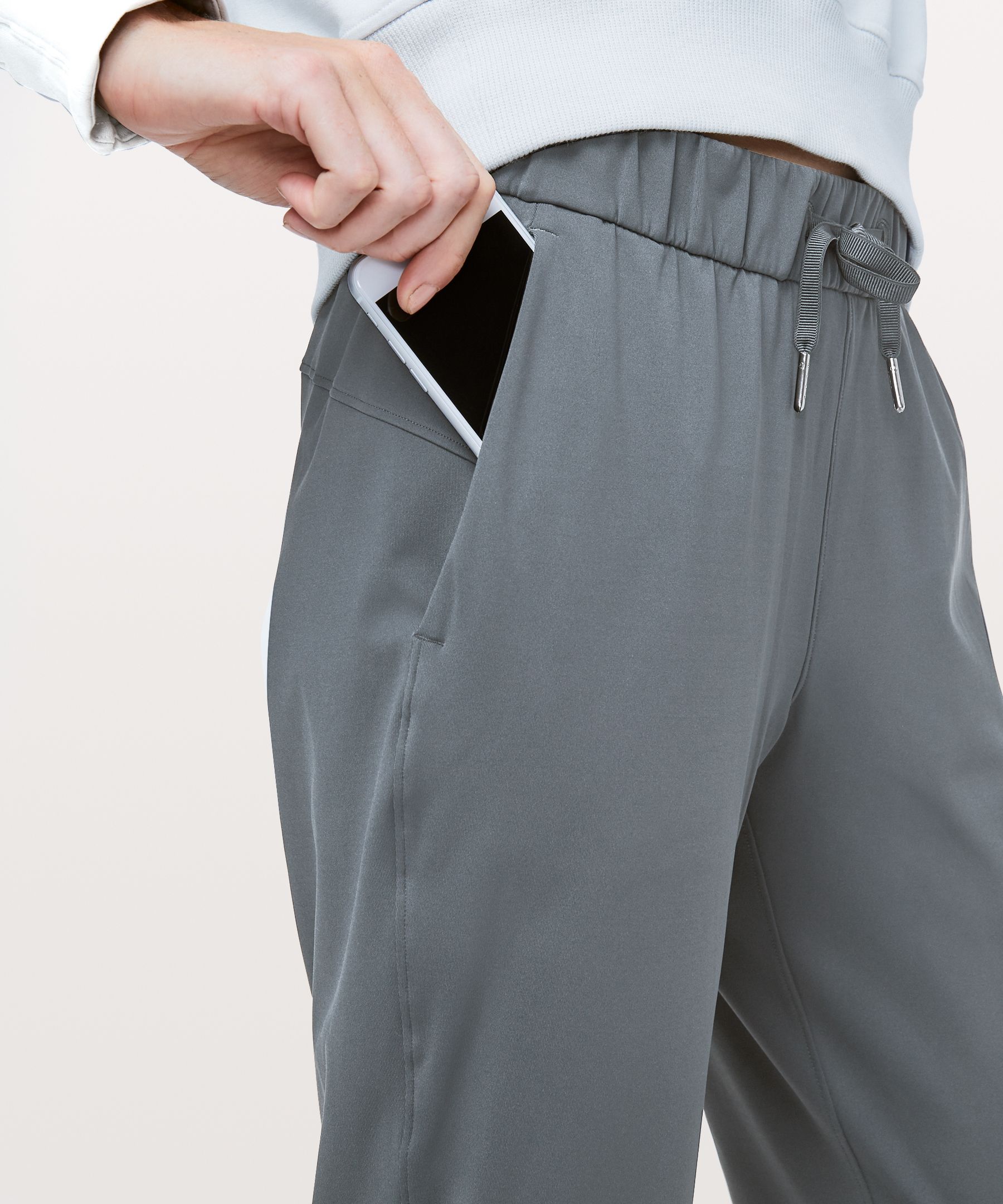 Lululemon + On the Fly 7/8 Pant 27″